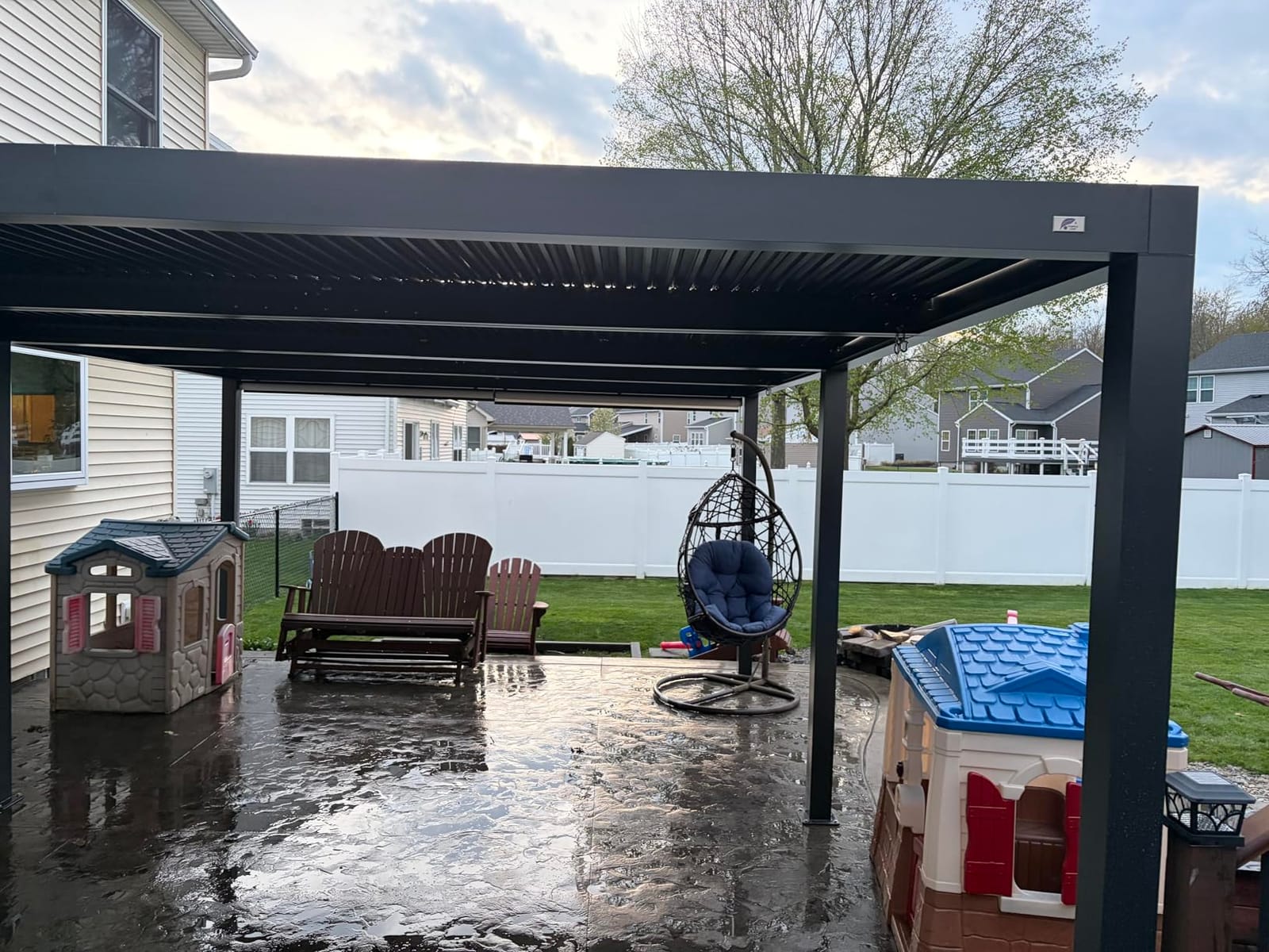 PURPLE LEAF Louvered Pergola 10' x 14' 94AS Wind Resist Dry System Gray customer photo 2