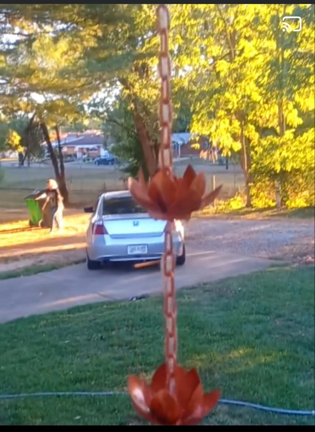 Rifachua 8.5ft Lotus Rain Chain for Gutter Downspout Outside customer photo 2