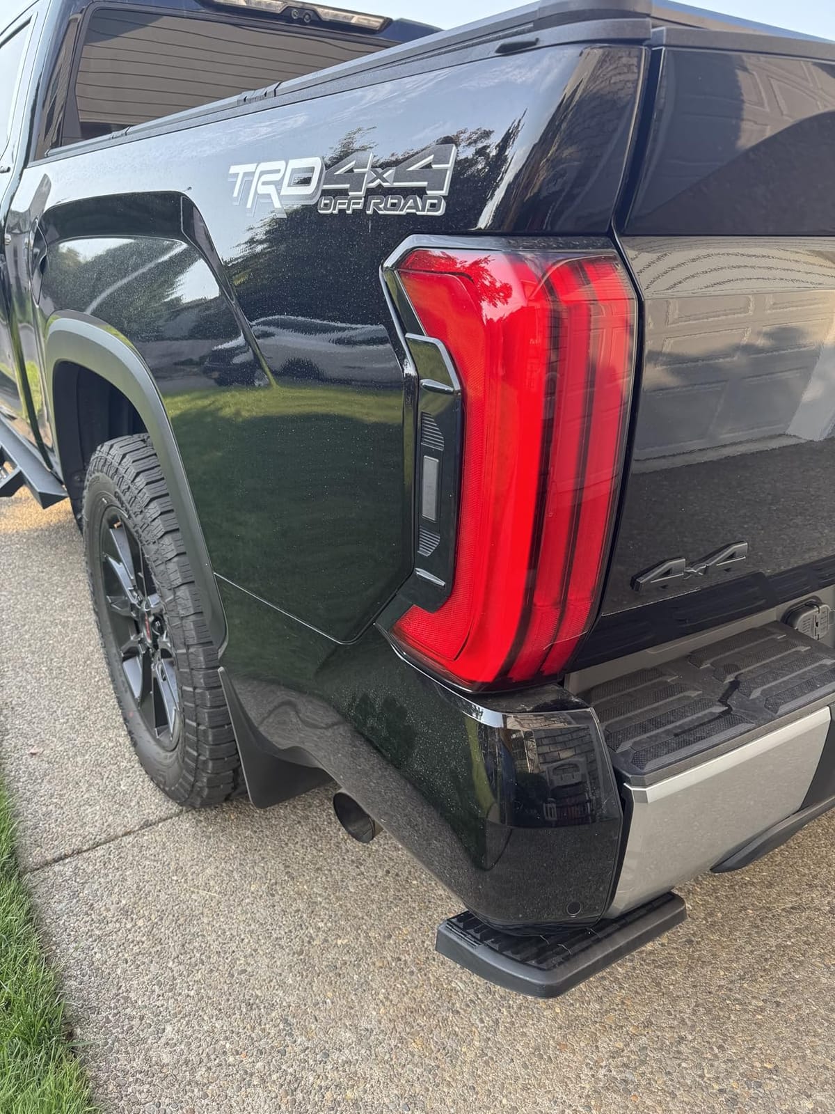 ASOPARTS Rear Bed Step Tailgate Bedstep for Toyota Tundra 2022-2026 Folding Truck Step Retractable No-Drill Bumper Tailgate Step Replace # PTS30-34000 PT392-34240 customer photo 2