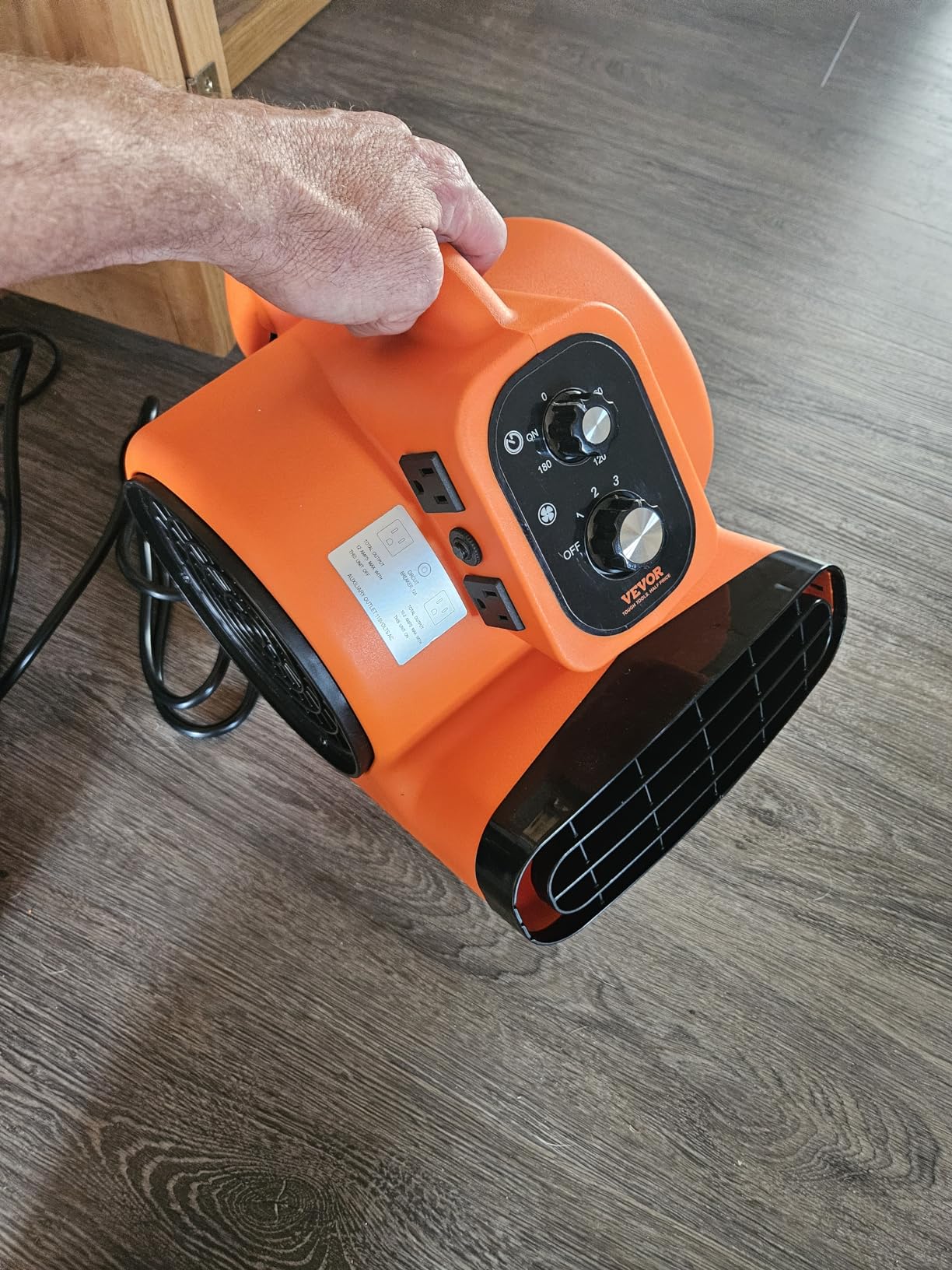 VEVOR Air Mover, 1/4 HP 1000 CFM Carpet Dryer for Cooling and Ventilating | Portable Floor Blower Fan, 4 Blowing Angles and Time Function, Adjustable Blow Angle for Janitorial, Home, Commercial Use customer photo 2