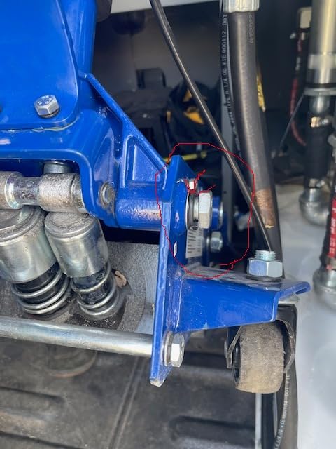 Strongway 3-Ton Long-Reach Low-Profile Professional Floor Jack customer photo 1