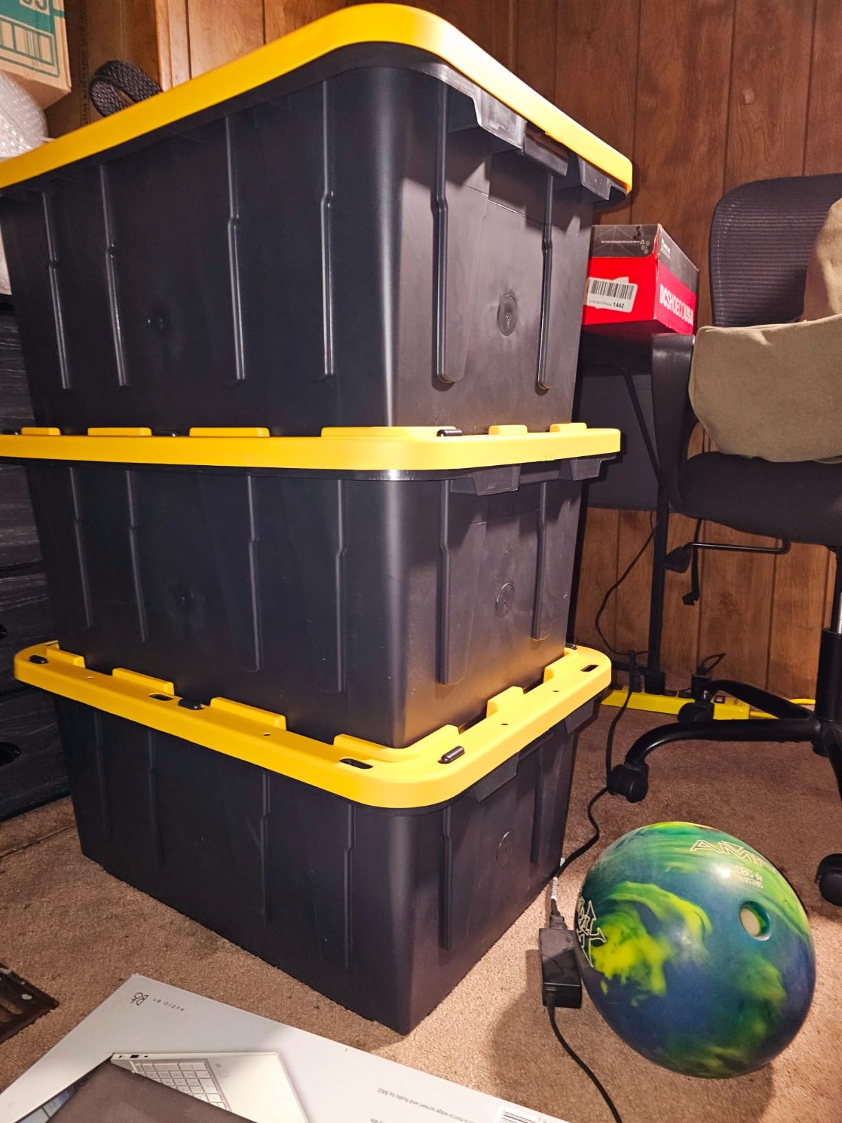 CX Heavy Duty 27-Gallon Stackable Plastic Storage Bins with Lids, 4 Pack customer photo 1