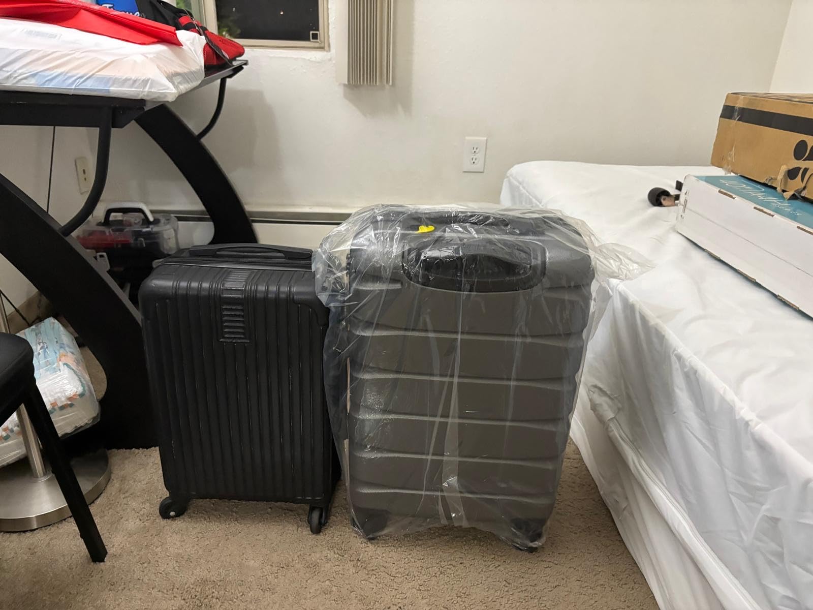 Flight Knight Carry On Suitcase 18x14x8
