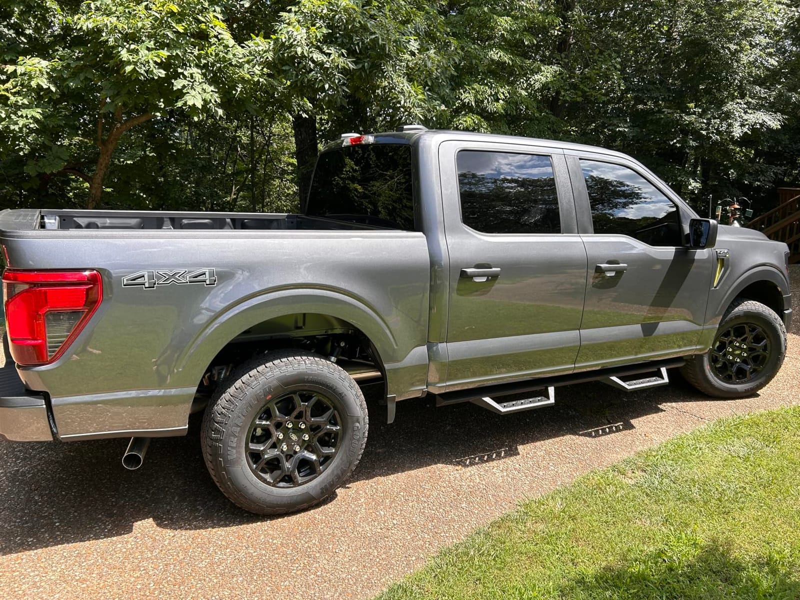 Tyger Auto LanderX Running Board Compatible with 2015-2026 Ford F-150; 2022-2026 F-150 Lightning; 2017-2026 F-250 F-350 SD | Supercrew Cab | TG-LX3F82368 | Drop Step Side Step Rail Nerf Bars customer photo 1