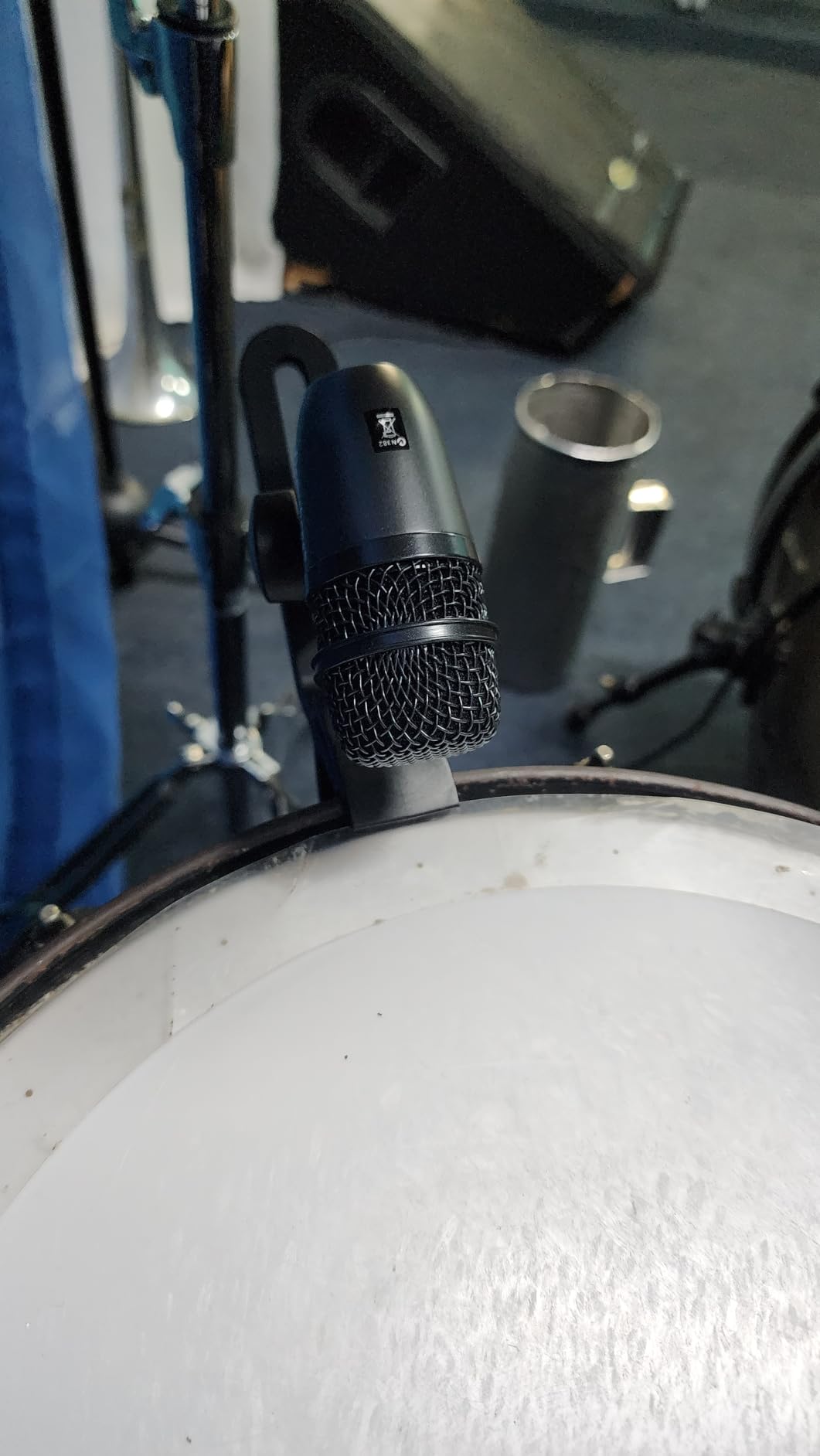 Depusheng 5-Piece Wired Dynamic Drum Mic Kit (Whole Metal) Kick Bass, Tom/Snare & Cymbals Microphone-Use for Drums, Vocal, Other Instrument Complete with Thread Clip 7 On Stage Audio Cables customer photo 1