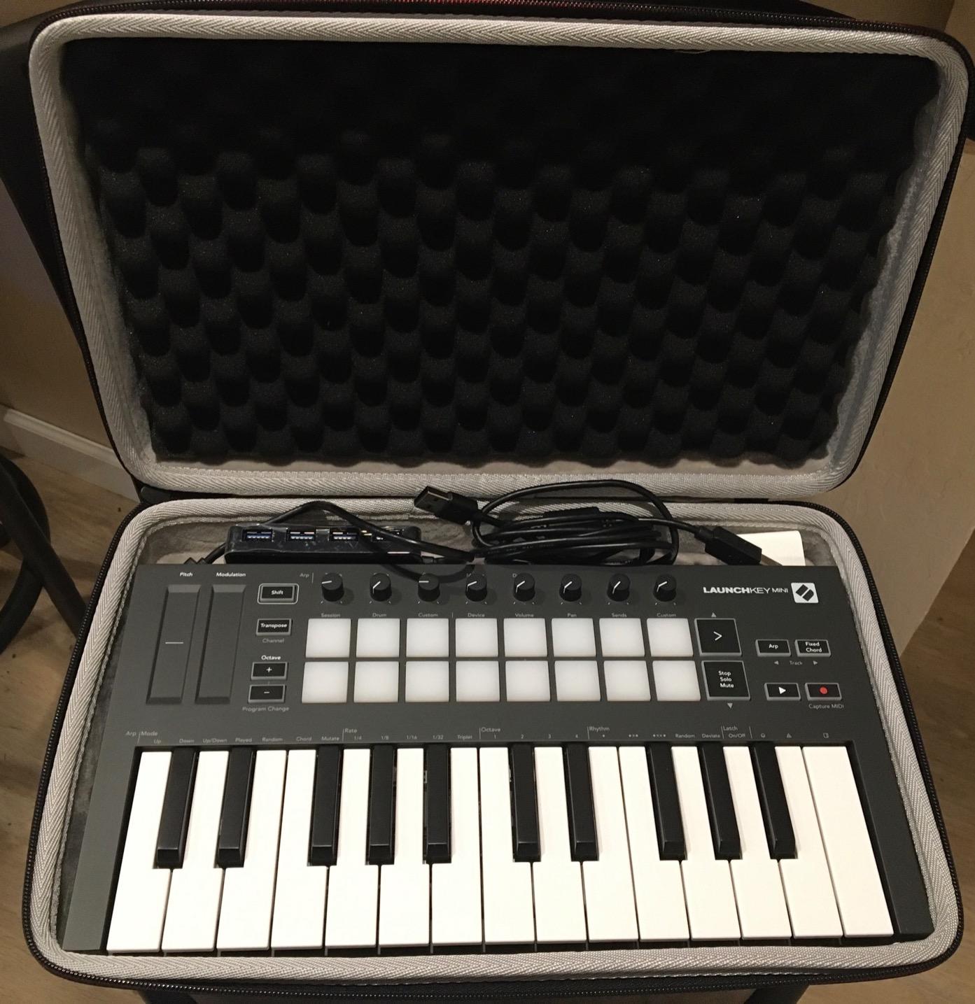 L LTGEM DJ Mixer Case, Black customer photo 1