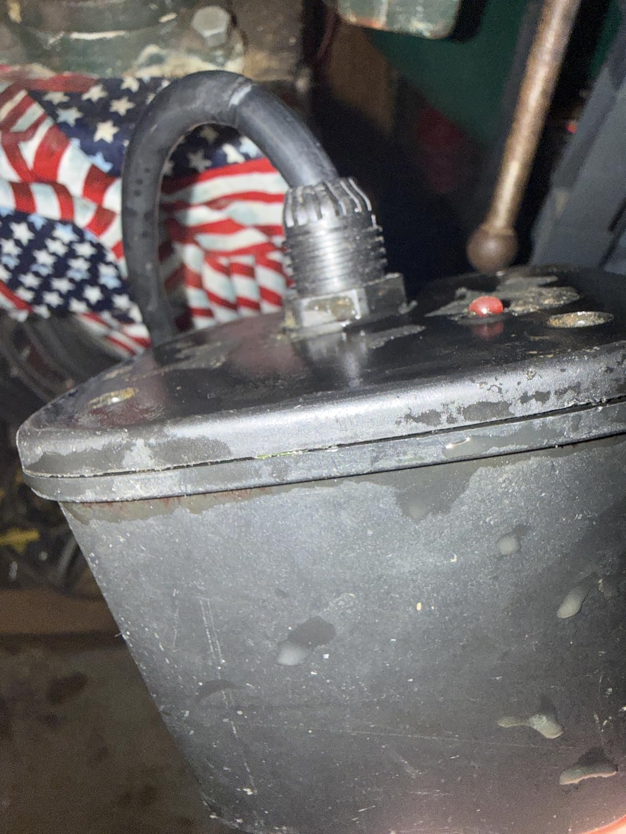 Saillong Pond Heater, Floating Deicer Heater for Outdoor Ponds, 500W customer photo 1