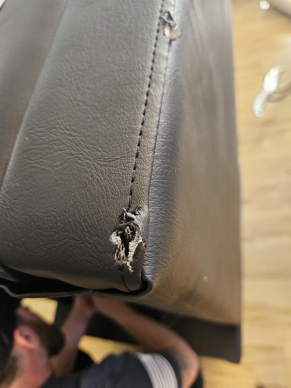 OmySalon Shampoo Backwash Unit with White Porcelain Bowl, Salon Sink Hair Wash Chair Shampoo Station, Barbershop Beauty Spa Massage Hairdressing Equipment customer photo 1