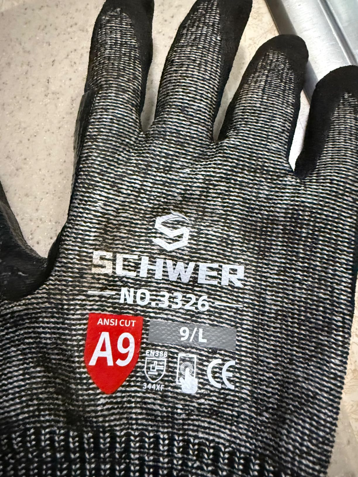 Schwer FreezeGuard-X Winter Work Gloves for Men and Women, ANSI A9 Cut Resistant Gloves for Extreme Protection, Freezer Glove With Super Grip, Touchscreen, Thermal Insulated, PM3326-W (XL,1 Pair) customer photo 2