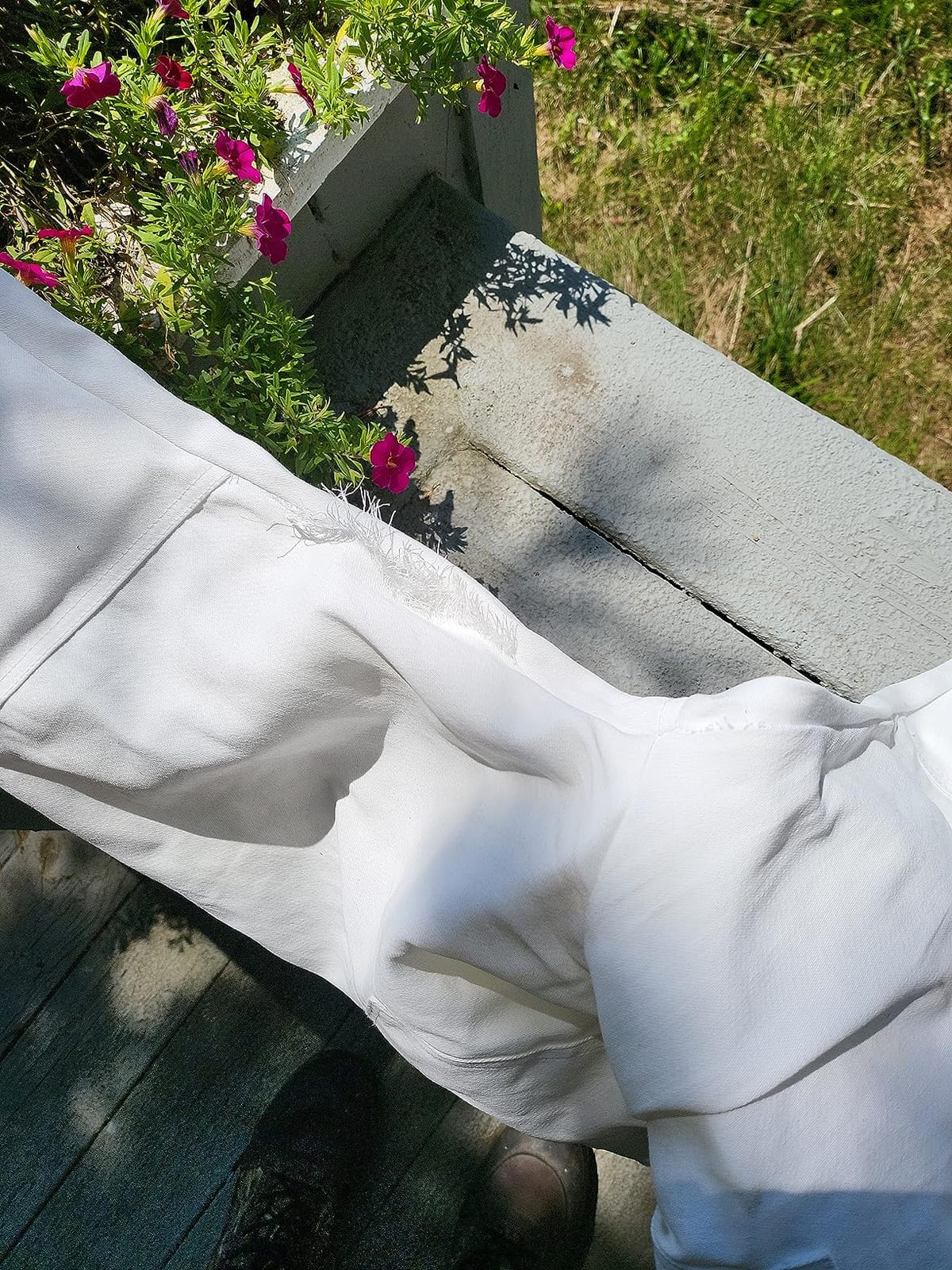 Ultra-Ventilated Polycotton Beekeeping Suit for Men & Women with Gloves & Two Beekeeping Veils-Professional & Beginner Apiarist Suit. (Olive,XL) customer photo 1