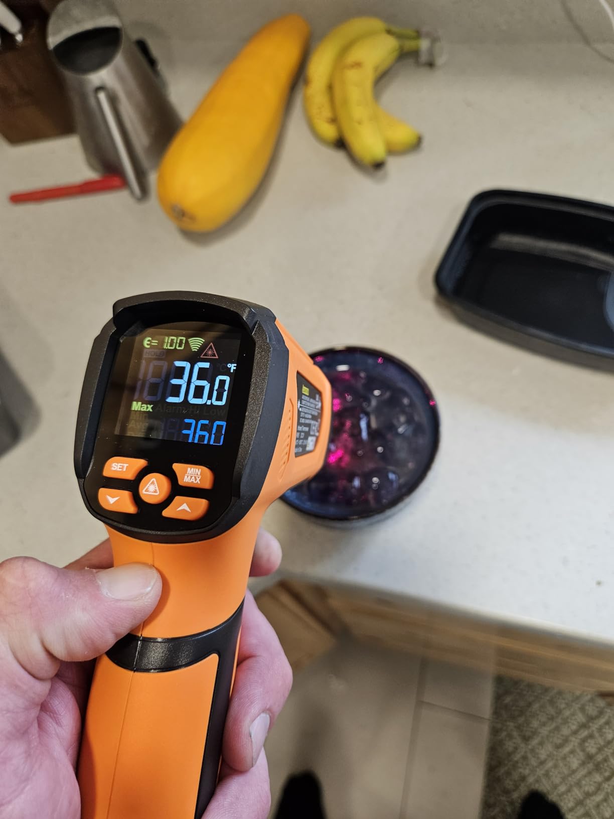 VEVOR Infrared Thermometer, -40°F~2732°F Dual Laser Temperature Gun Non-Contact, Handheld IR Heat Temperature Gun & Adjustable Emissivity for Metal Smelting/Cooking/Pizza Oven/Engine (Not for Human) customer photo 2