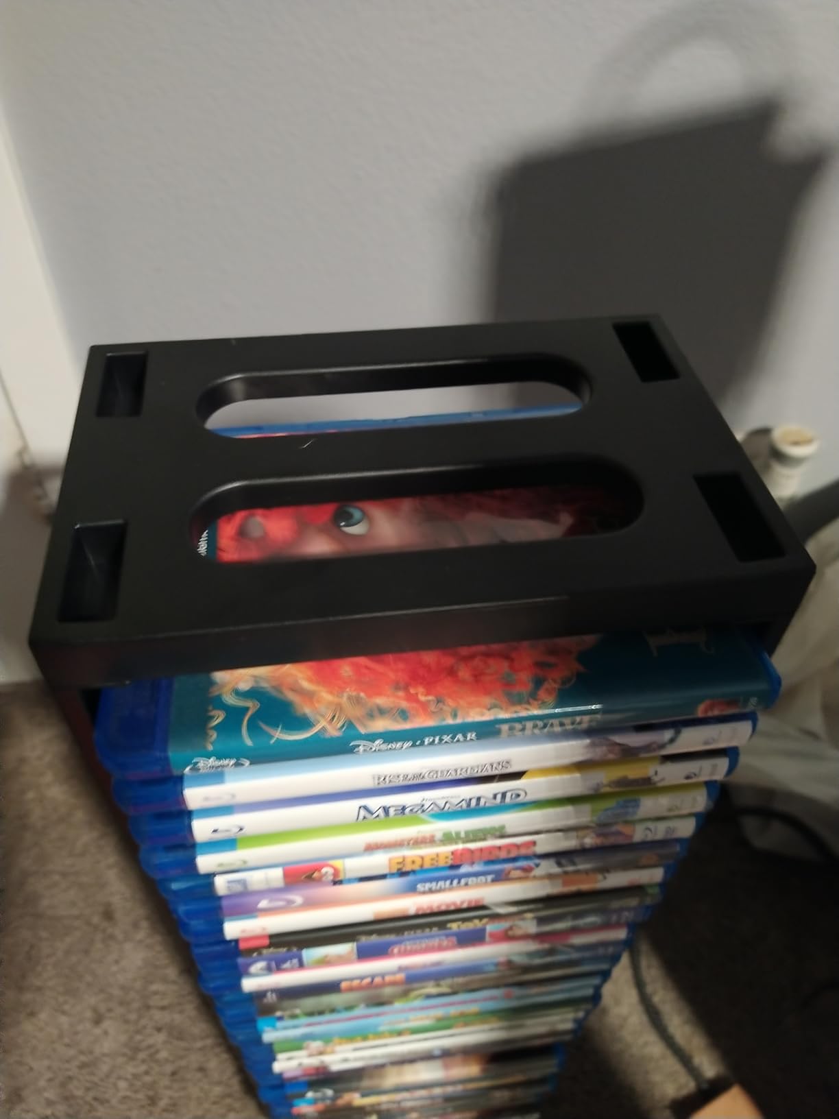 TNP Video Game Storage Tower for PS5 and Nintendo Switch, 12 Cases, Black customer photo 2