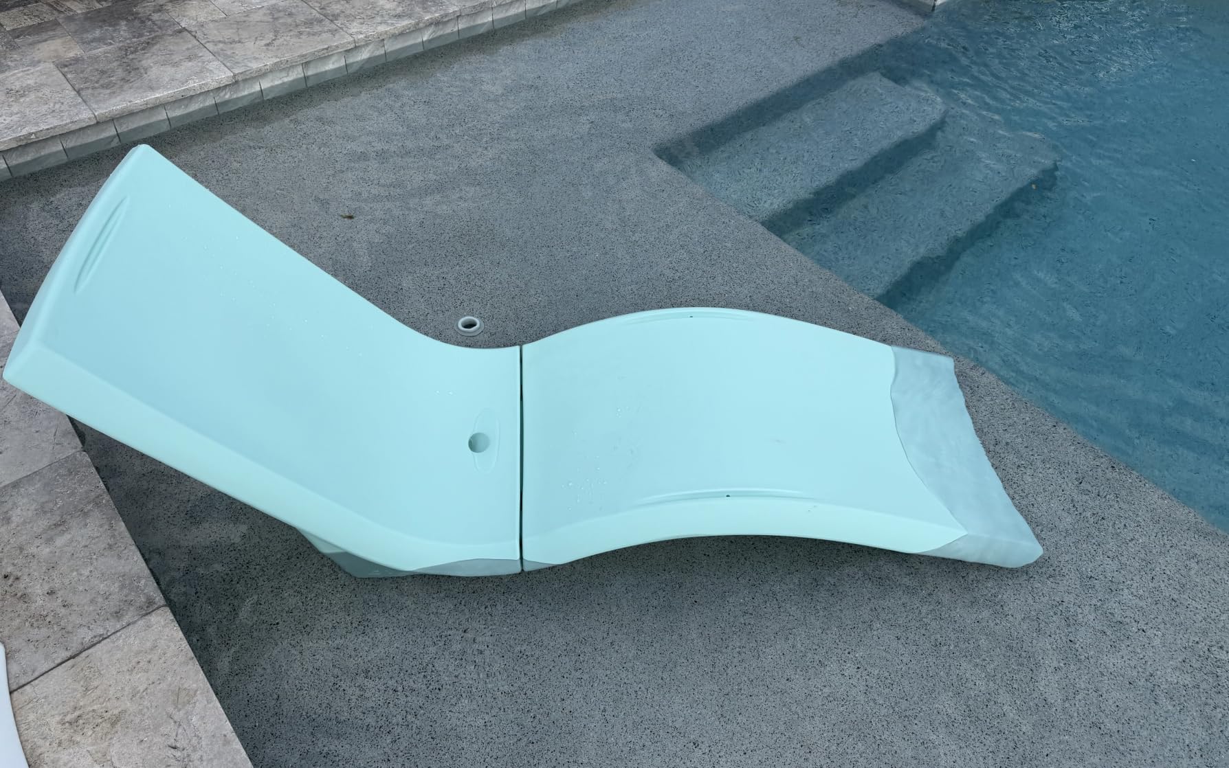 Step2 Vero Pool Lounger, Fade-Resistant, Waterproof Patio Furniture, Pool Lounge Chair for Sun Shelf, Use in Pools with Shelves Up to 12-Inches Deep or Outside Pool Deck, Weighted, White customer photo 1