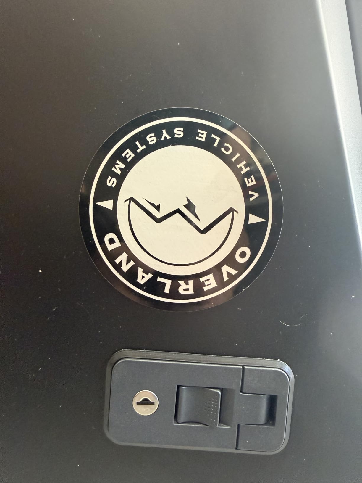 Overland Vehicle Systems Expedition - Truck Cap W/Full Wing Doors, Front and Rear Windows & 3rd Brake Light Full Bolt On (Suitable for Jeep Gladiator 5' Bed 2019-2024) customer photo 2