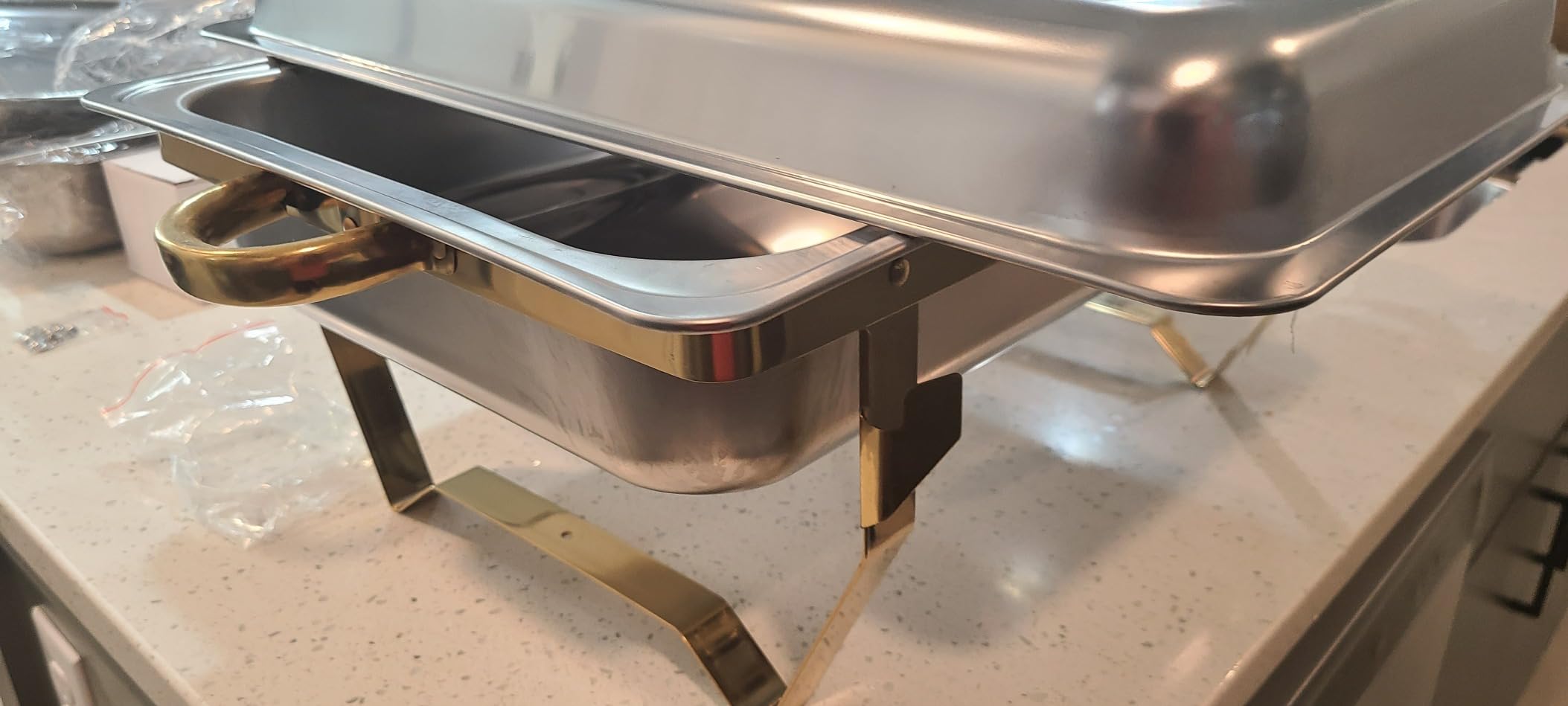 Amhier Chafing Dishes for Buffet, 11Qt, 4 Pack, Gold customer photo 1