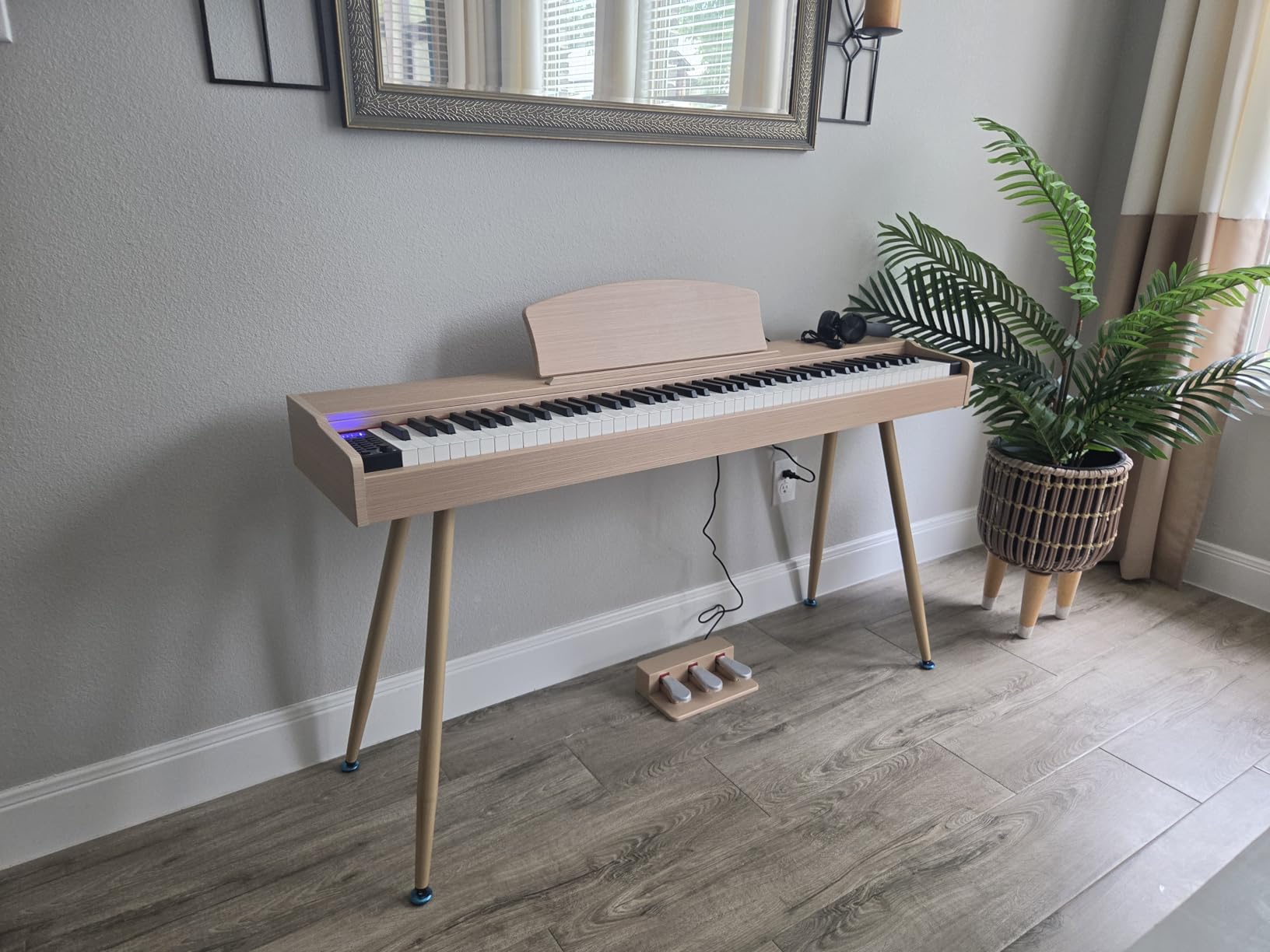 Ktaxon Digital Piano 88 Key Fully Weighted Action Upright Piano (Walnut) customer photo 2