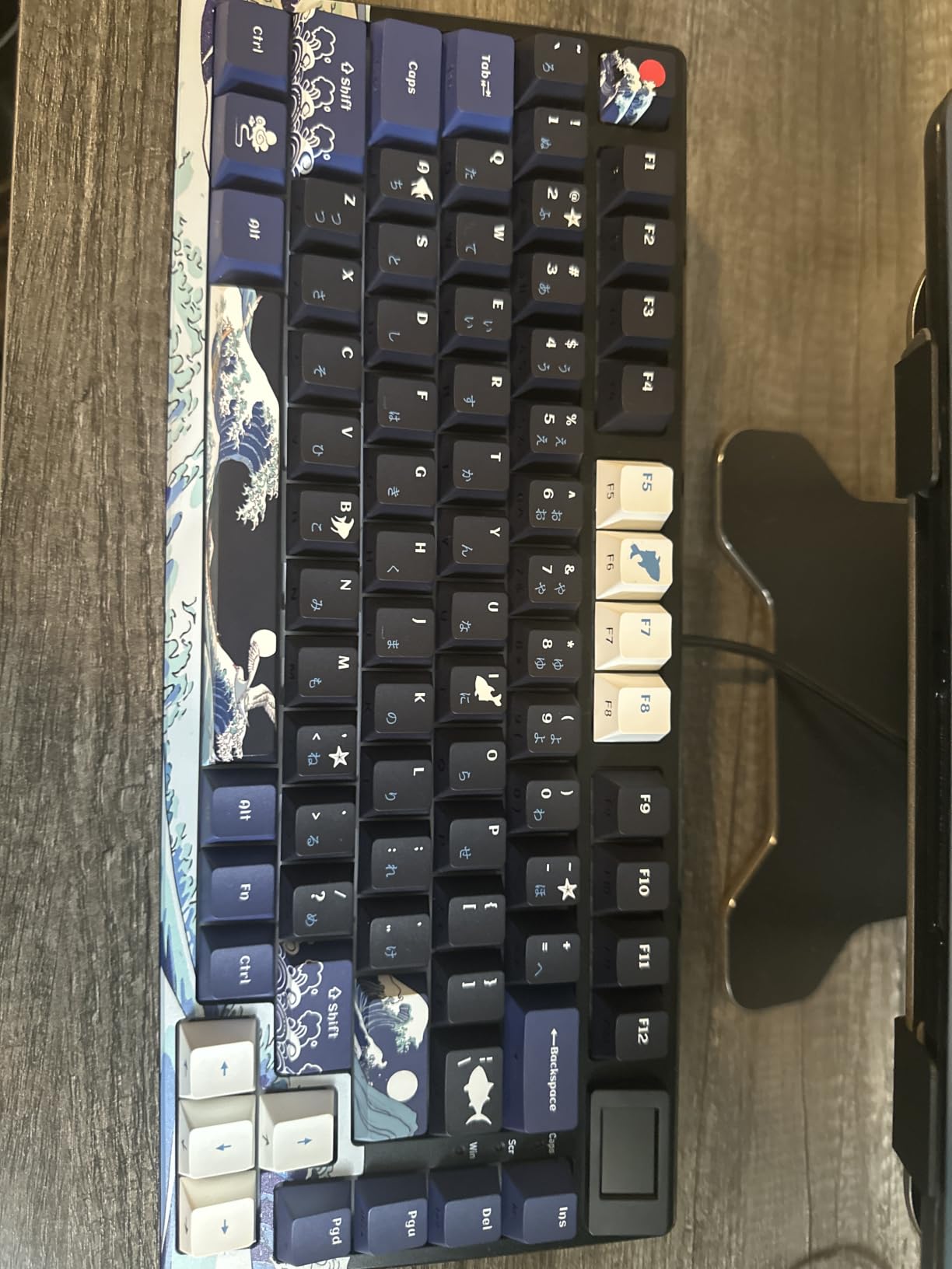 Womier SK80 Retro 75% Keyboard with Color Multimedia Display Gaming Keyboard customer photo 2