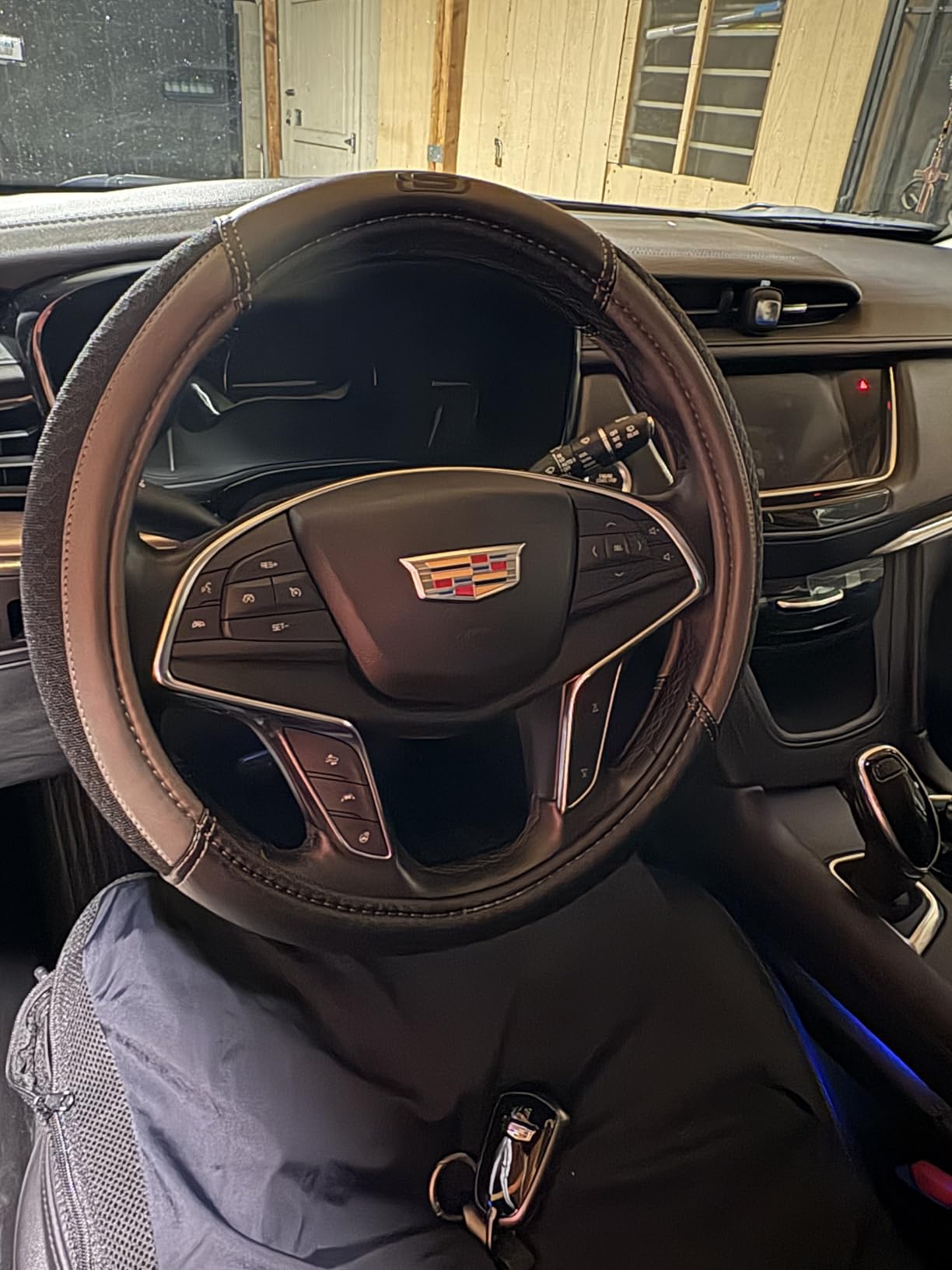 Skechers Air-Cooled Steering Wheel Cover,Leather Car Steering Wheel Cover Universal Fit 14