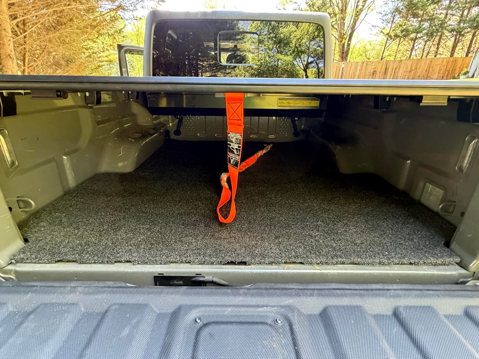 ONINE Retractable Hard Tonneau Cover for Dodge Ram 1500 5.7ft(67