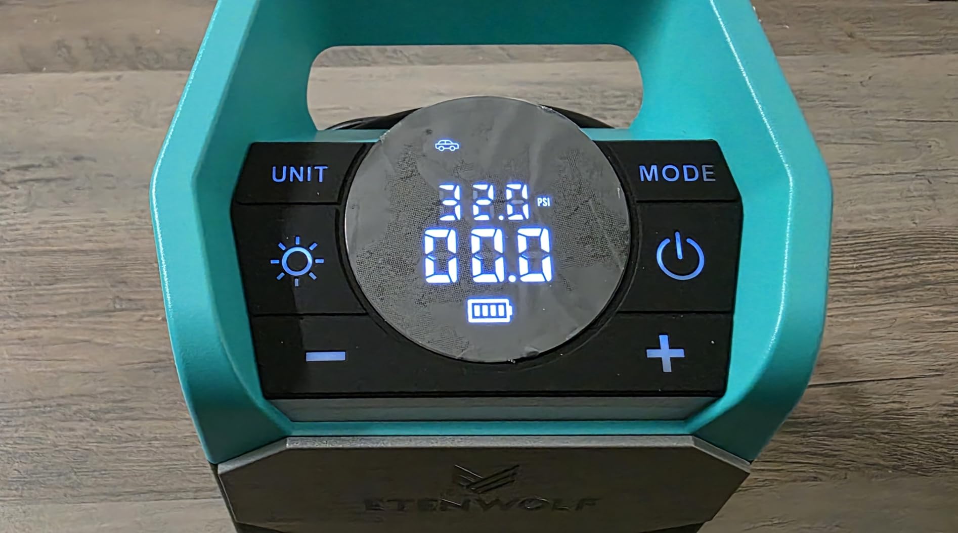 ETENWOLF Zephyr S5 Heavy-Duty Tire Inflator Portable Air Compressor customer photo 2