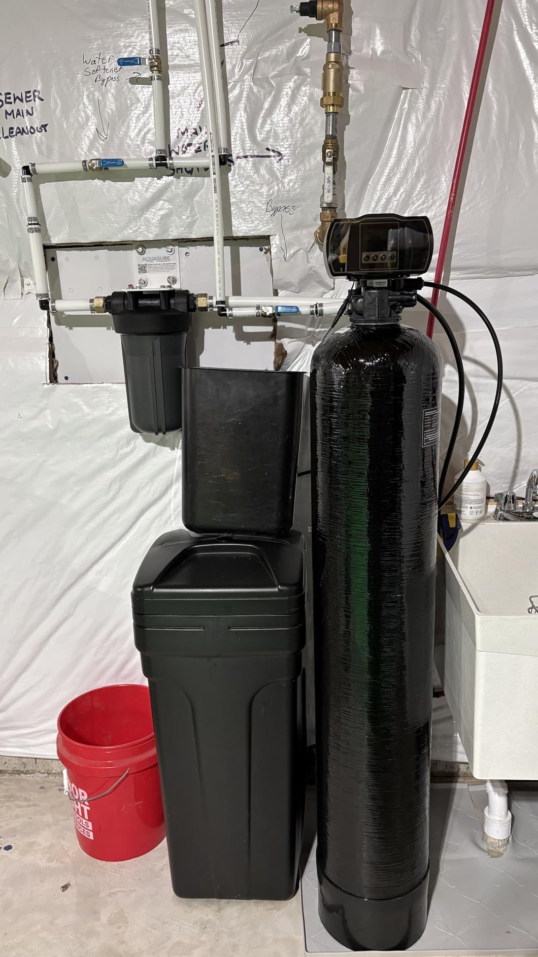 Aquasure Harmony Series 72,000 Grains Whole House Water Softener with High Performance Automatic Digital Metered Control Head | Reduces Hardness & Minerals | for 6+ Bathrooms customer photo 1
