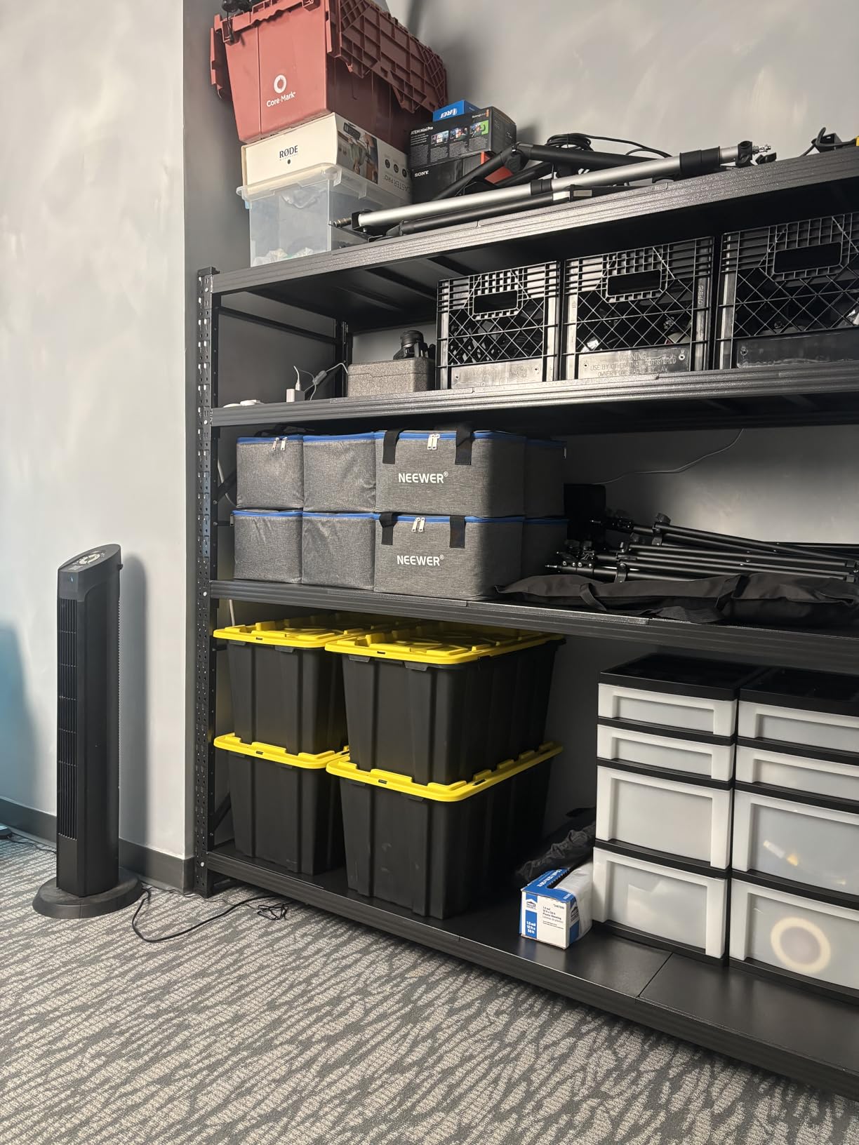 RAVIGIN 5000LBS Storage Shelves,71