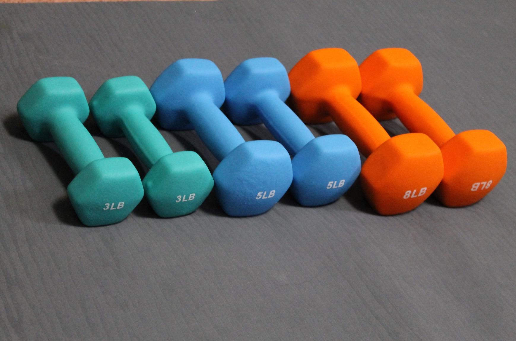 BalanceFrom Rubber Coated Hex Dumbbell Weight Set with Storage Rack, 100LB or 150LB or 200LB Set, 5-20 lbs or 5-25 lbs or 10-30 lbs Pairs customer photo 1