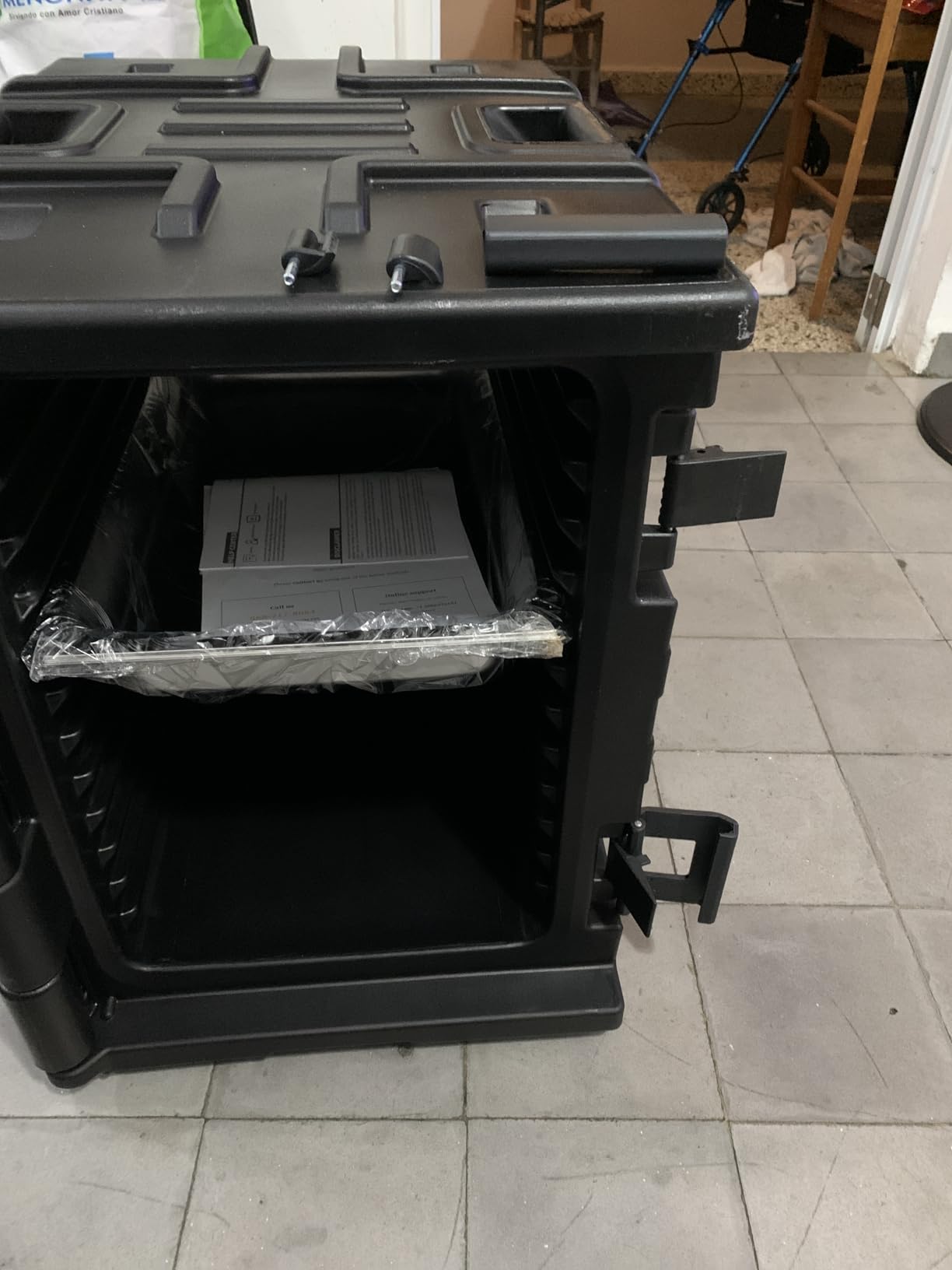 YITAHOME Insulated Food Pan Carrier, 95 Qt LLDPE Hot Box for Catering customer photo 2