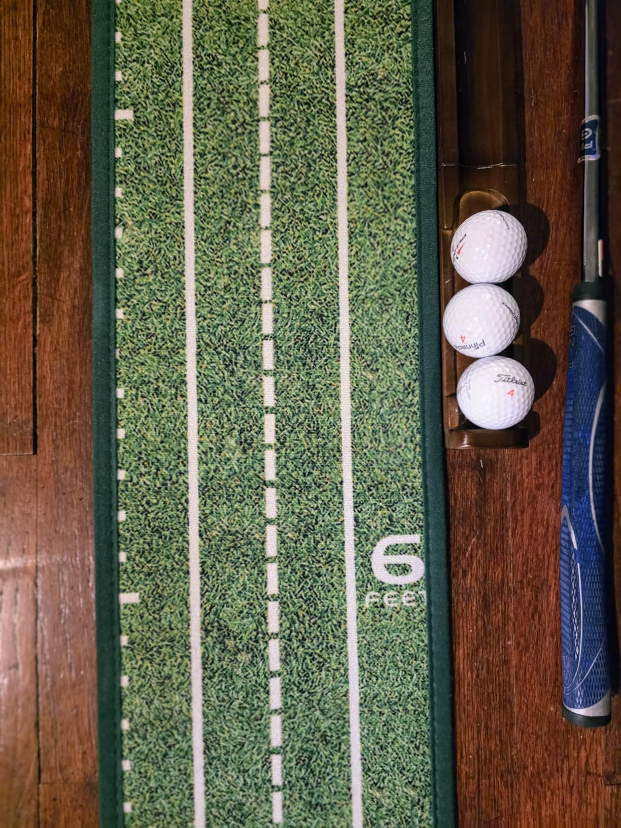 Putting Green Putting matt for Indoors Golf Putting Mat - Indoor Putting with Ball. Putting matt for Golf Practice, Portable and Easy to Clean. Great Gift customer photo 2