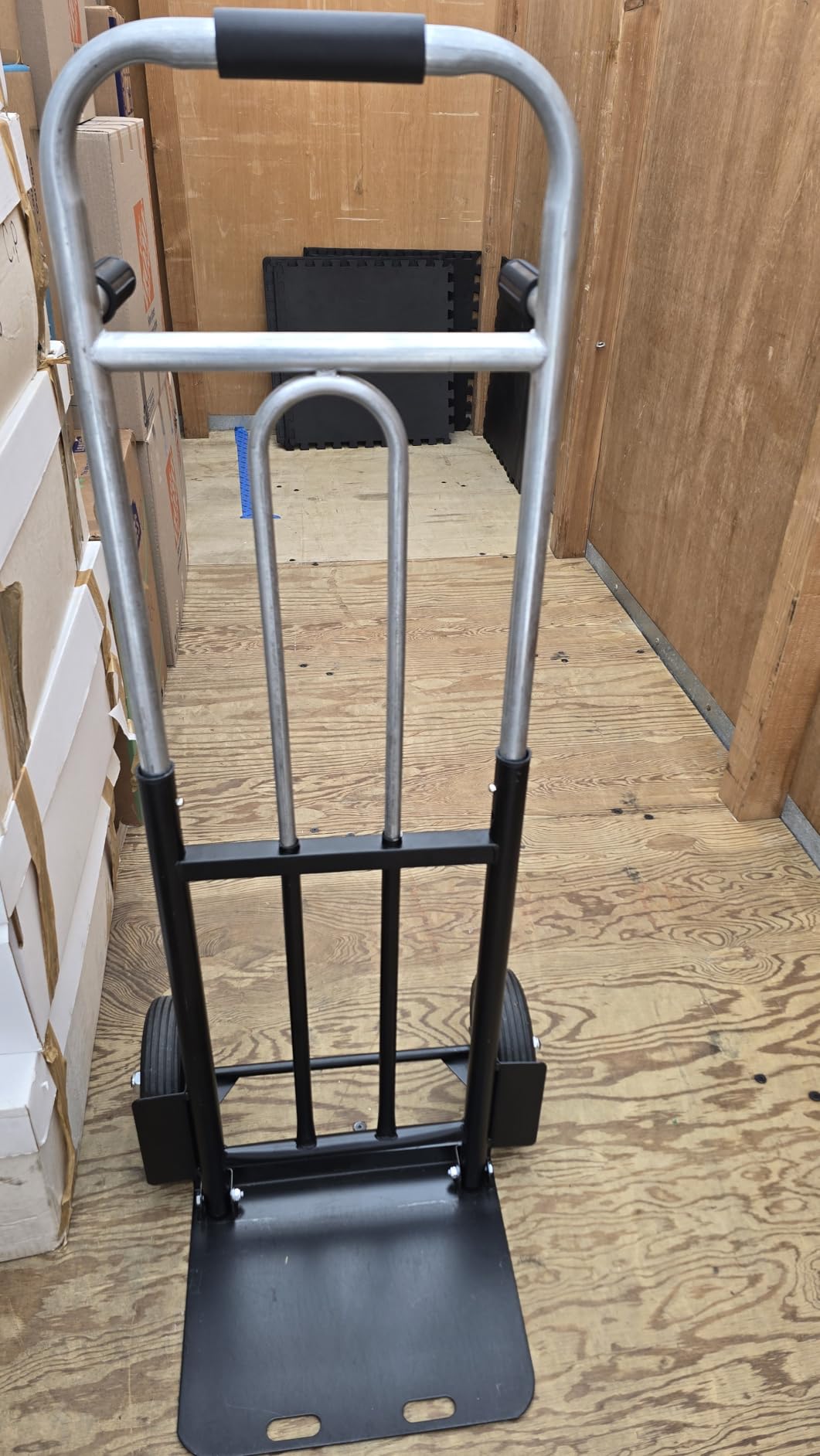 Folding Hand Truck Dolly - 600 LB Capacity, Heavy-Duty Wheels and Compact Design for Moving Heavy Loads in Warehouses, Offices, Homes, and Shopping customer photo 2