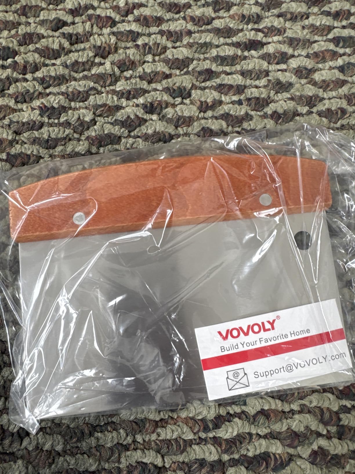 Vovoly Multipurpose Bench Scraper Kitchen Utensil for Flat Top Griddle, Dough Scraper Cutter for Bread and Pizza Cutter - Stainless Steel Metal Griddle Scraper Chopper customer photo 2