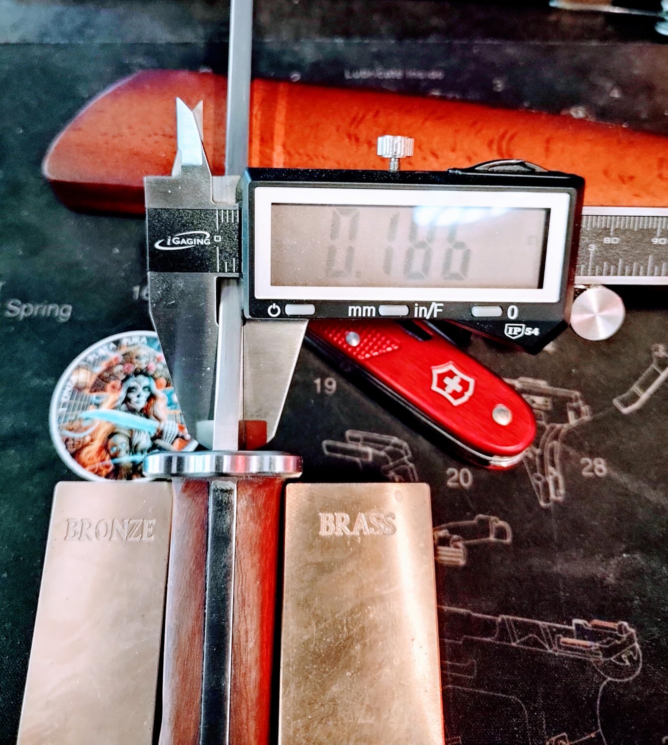 DRGSKL Japanese Fixed Blade Knife - Tanto Knife with Wooden Sheath | Forged from a Single Piece of D2 Steel, Full Tang Walnut Handle, Wooden Sheath, Gift Box customer photo 1