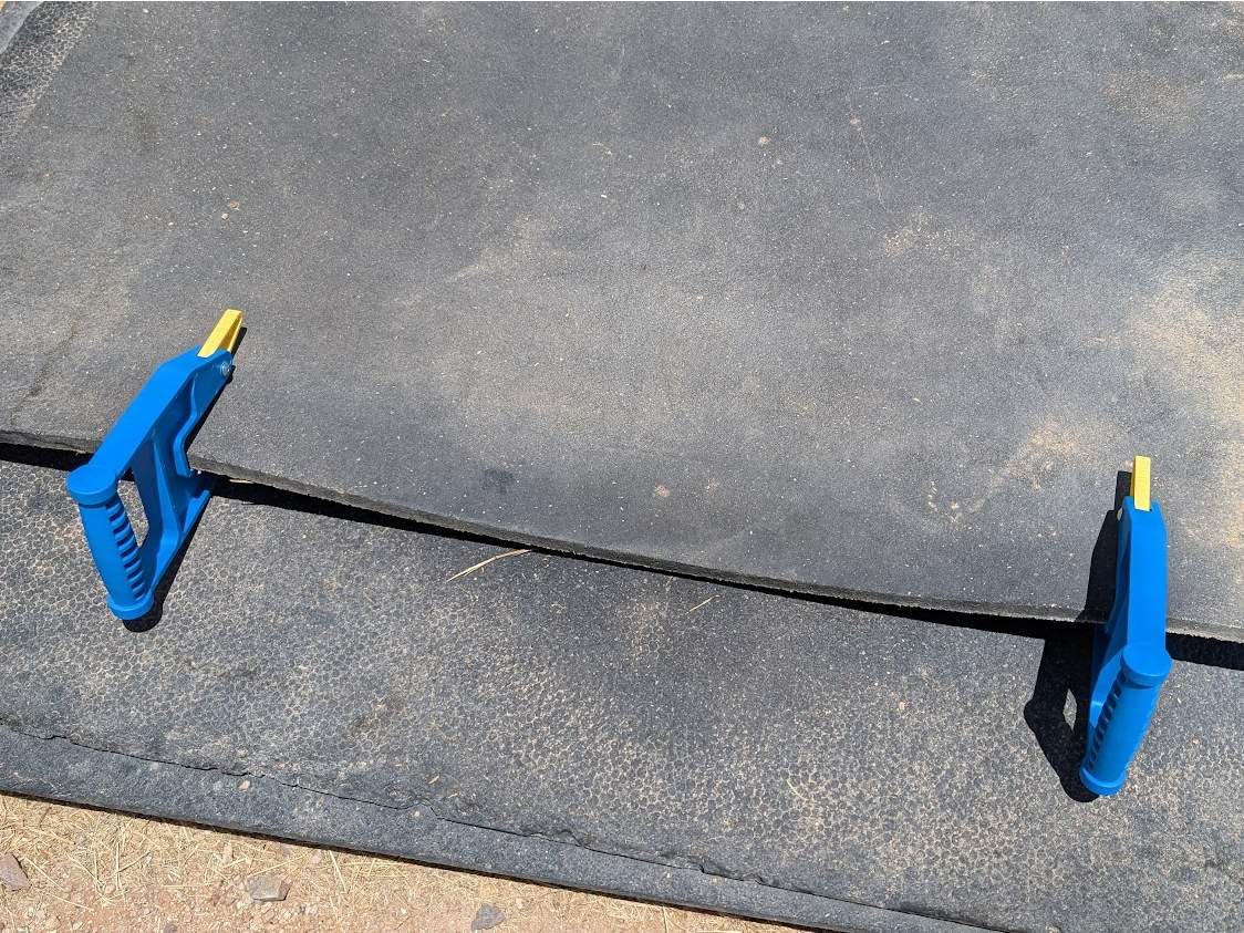 Feroca Heavy Duty Stall Mat Gripper, Pair of 2 customer photo 1