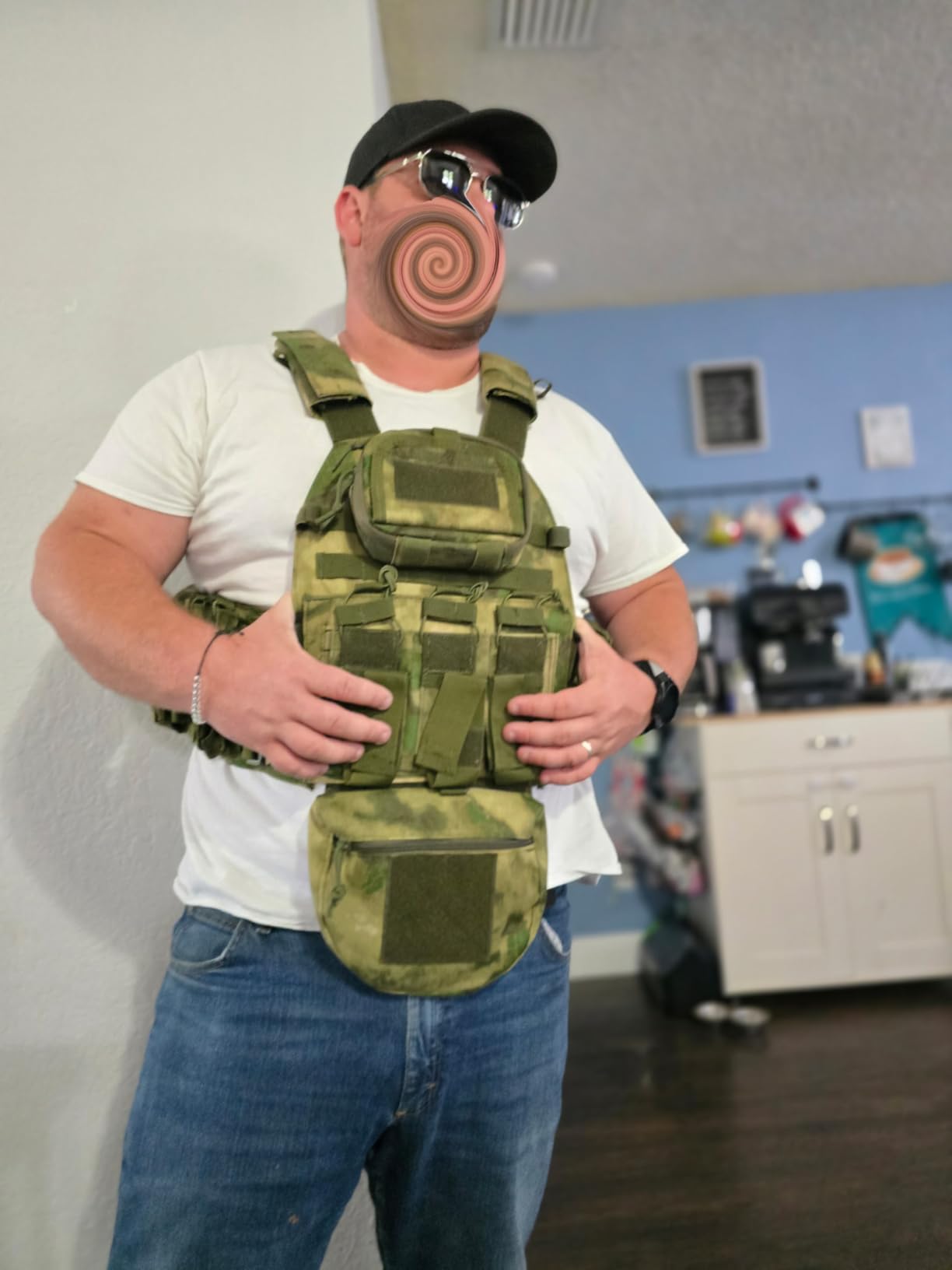 YAKEDA Tactical Training Vest with PALS System - Multi-Pocket Adjustable Straps Quick-Release Buckle for Hunting customer photo 2
