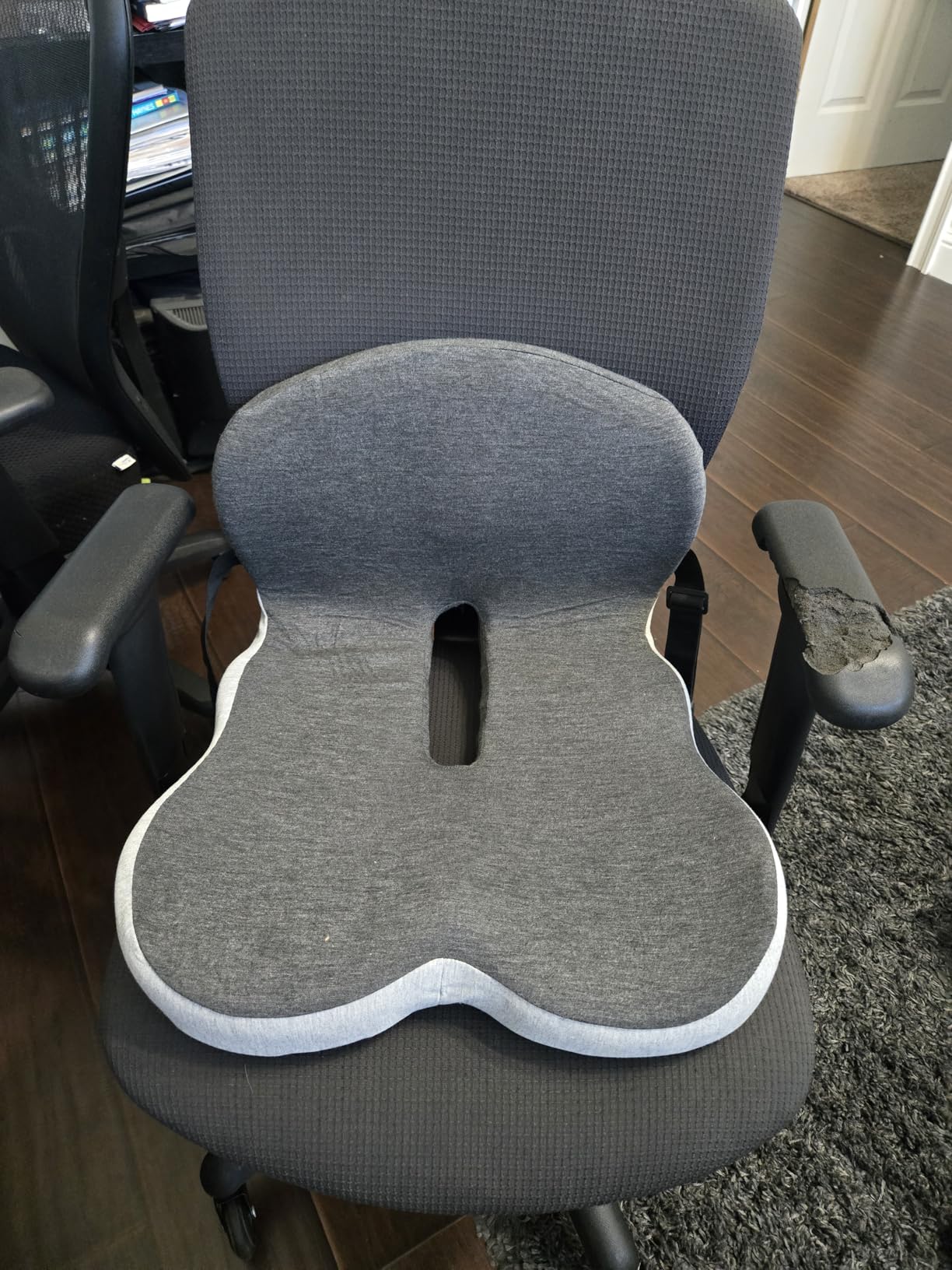 MYFAMIREA Truck Seat Cushion, Memory Foam Trucker Seat Cushion for Truck Driver Long Sitting with Adjustable Strap, Back Support and Pain Relief for Trucker Driving Office Chair and Pain, Dark Gray customer photo 1