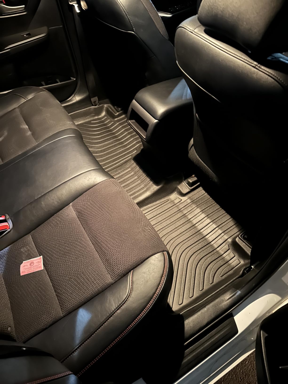 VIWIK Floor Liner for Toyota Tacoma 2018-2023 (Only for Double Cab) customer photo 1