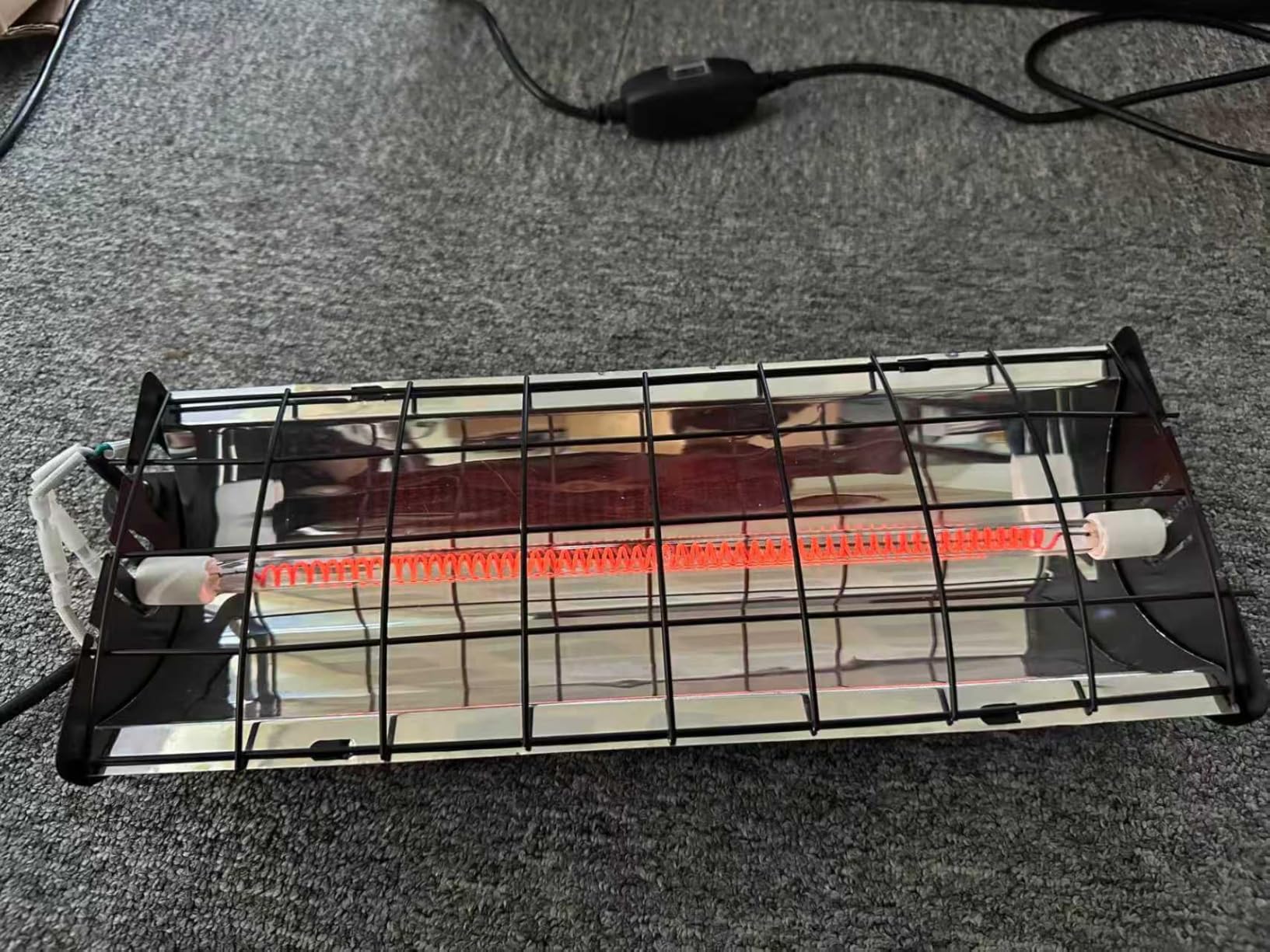 400W Heat Lamp for 60 Chickens Upgraded 12000H Large Chicken Coop Brooder Heater Carbon Fiber Bulb Waterproof Adjustable 2 Mode Temp Safe Design for Chicks Poultry Pets (Large) customer photo 2