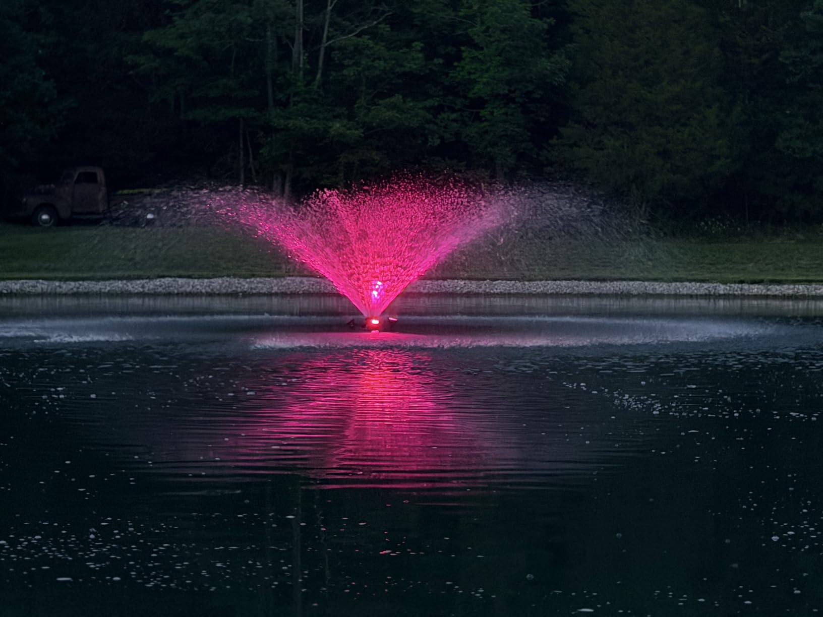 Pond Fountain Aerator with Lights, 1 HP with Dynamic RGB Lighting, Adjustable Modes, Digital Timer, for Large Ponds, Lakes & Outdoor Water Features, 15,000 GPH, 750W 110V, 100FT Cord customer photo 1