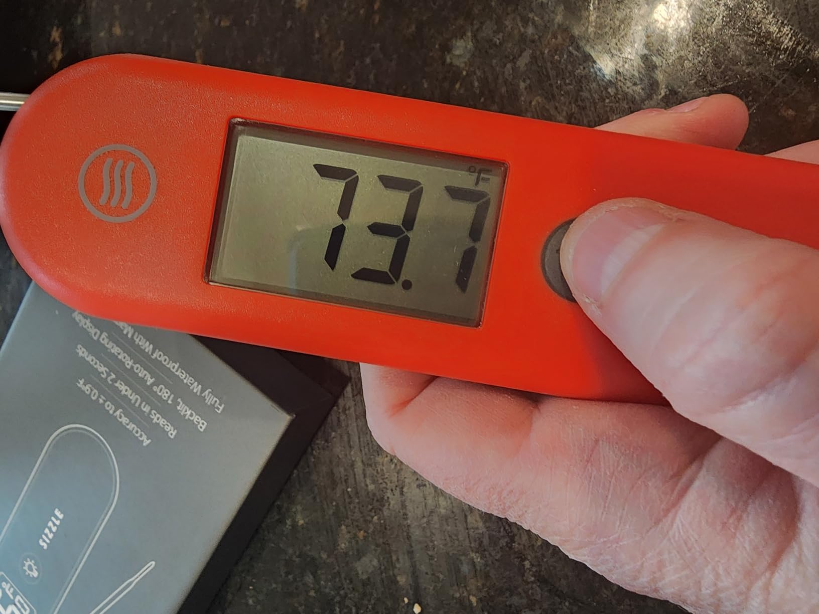 ThermoWorks Sizzle - Digital Meat Thermometer - 2-Second Waterproof, Red customer photo 1
