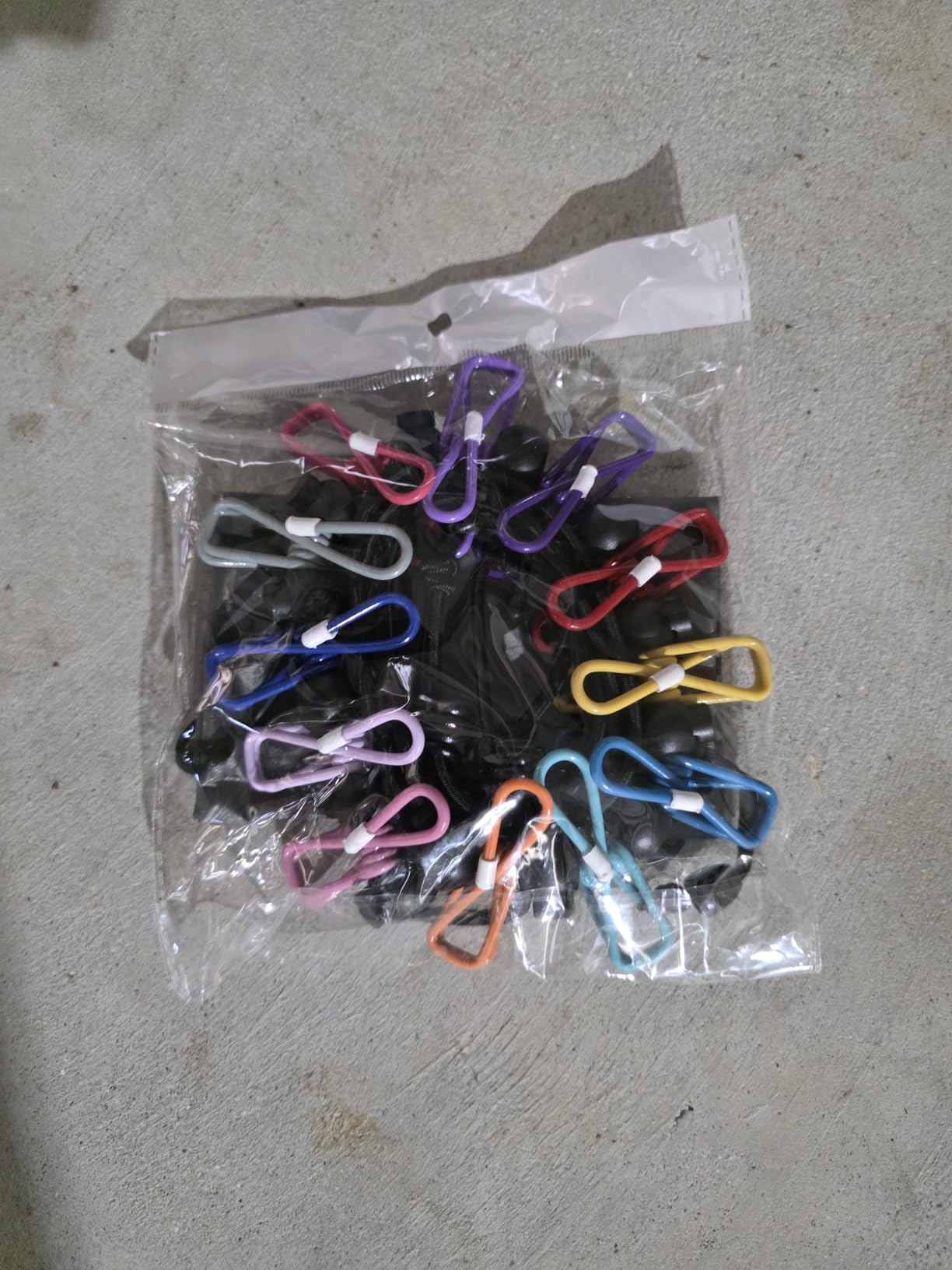RIVEDA 2 Pack Travel Clotheslines with 12 Colorful Clips Each & 2 Bags, Cruise RV & Camping Essentials Clothes Line for Indoor Laundry Drying Line & Outdoor Accessories customer photo 2
