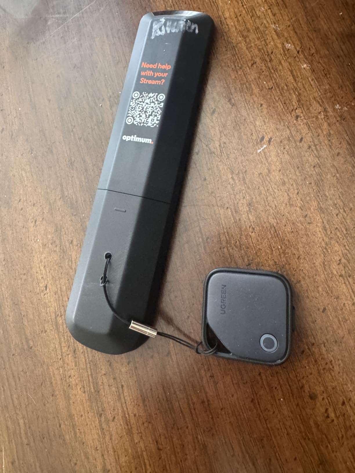 UGREEN Finder Duo Air Tracker Tags 4 Pack (iOS and Android) customer photo 2