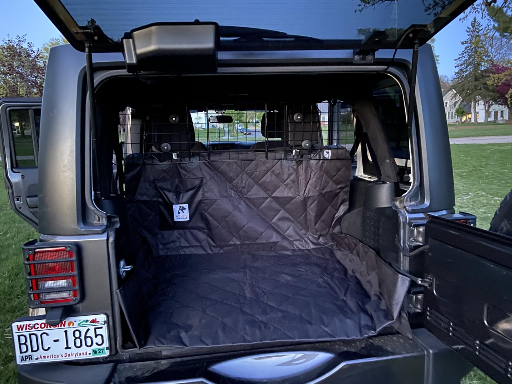 ERYTLLY Dog Car Barrier for SUVs, Vehicles, Dividers, Adjustable Heavy-Duty Wire Pet Gate, Foldable Car Pet Barrier with Mesh Bag, Car Accessories Safety Travel, for Cargo Area 36.6