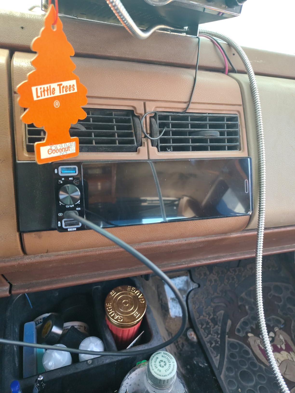 Single Din Radio Car Stereo with Apple CarPlay & Android Auto customer photo 2