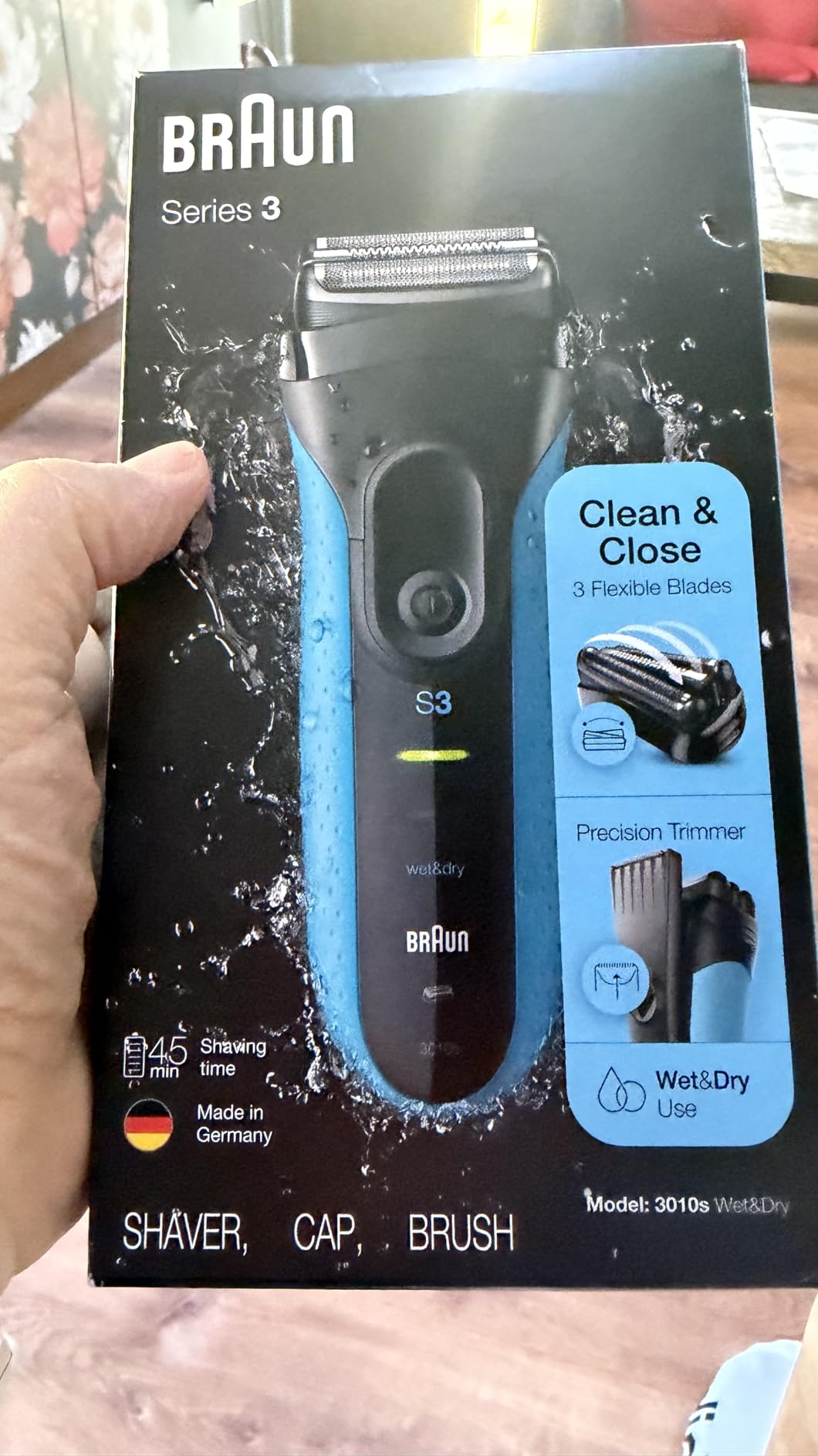 Series 3 3010s Wet & Dry Electric Shaver for Men/Rechargeable Electric Razor, Blue customer photo 2