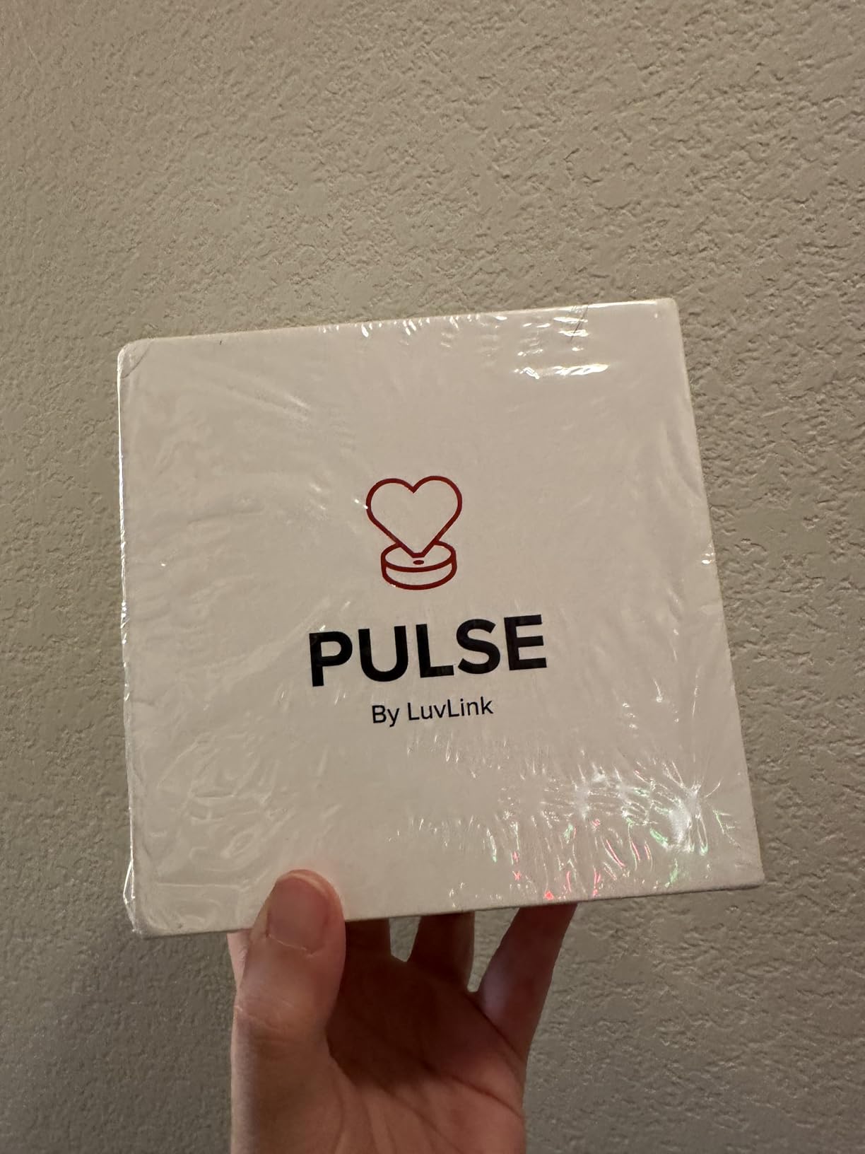 LuvLink Pulse v2.0 the Heart-Shaped Friendship Lamp for Long-Distance Connection & Love (2) customer photo 1