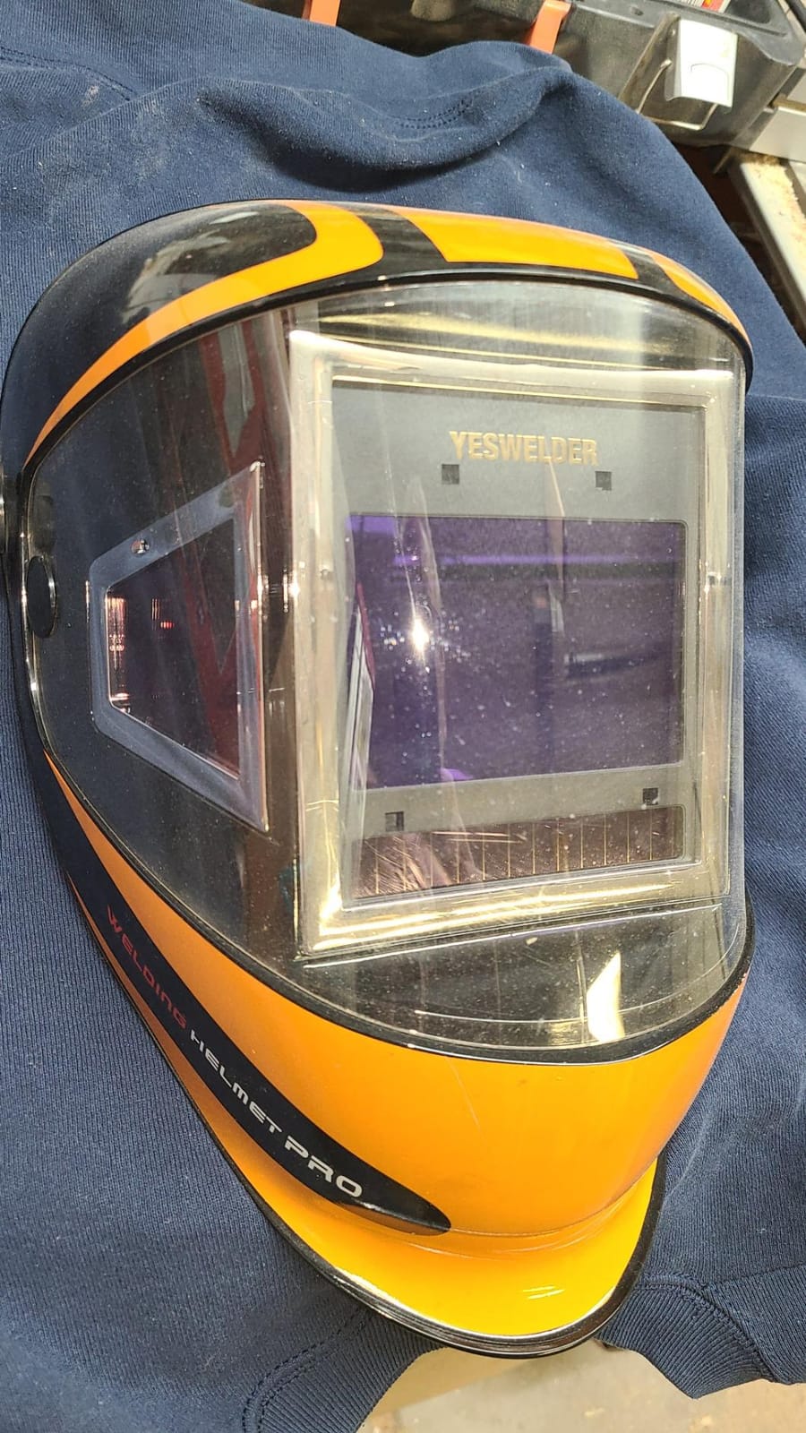 YESWELDER True Color Welding Helmet, Smart LCD Auto Shade customer photo 1