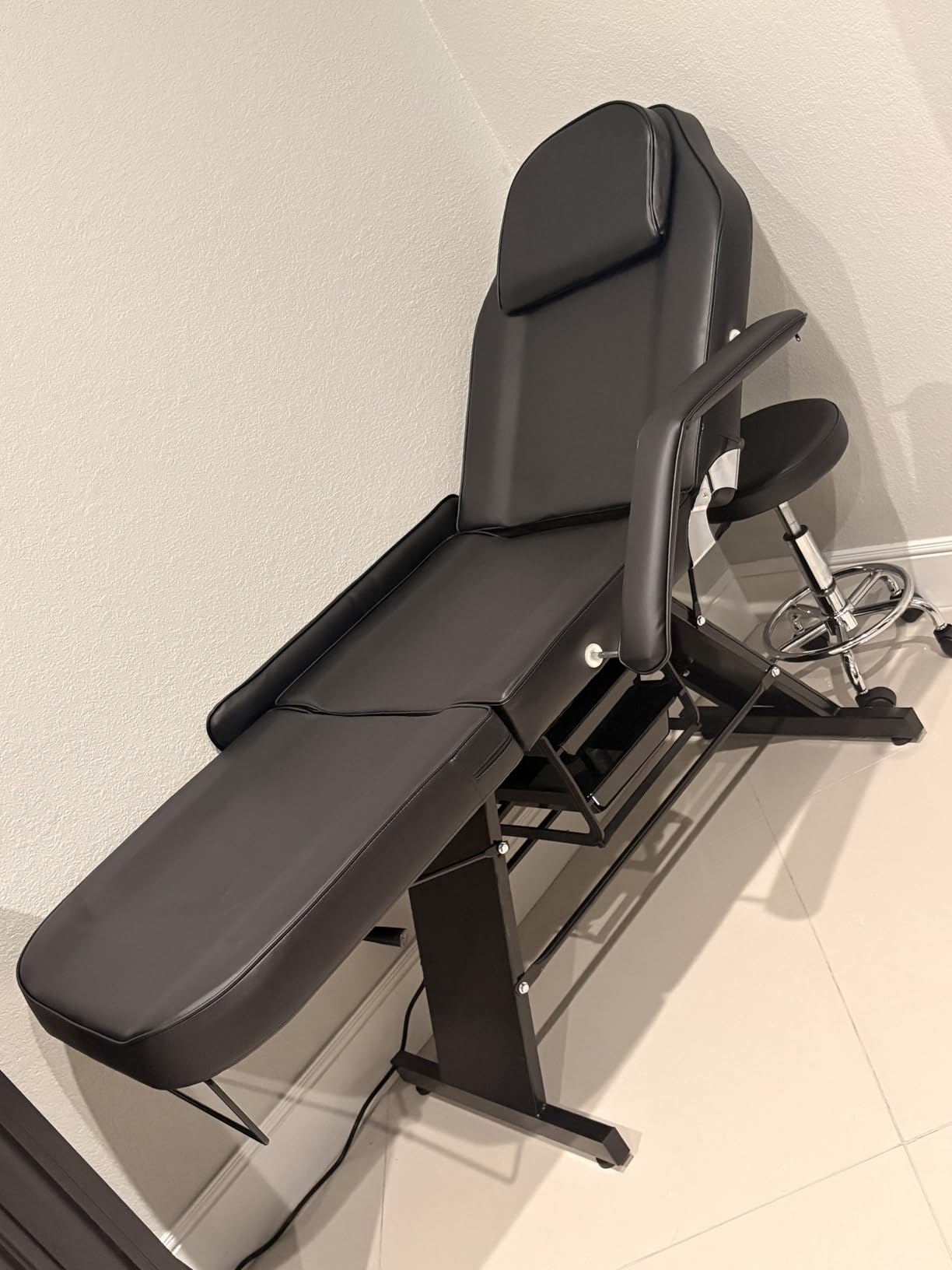 Facial Chair 73 Inch Tattoo Chair Adjustable with Stool Black customer photo 2