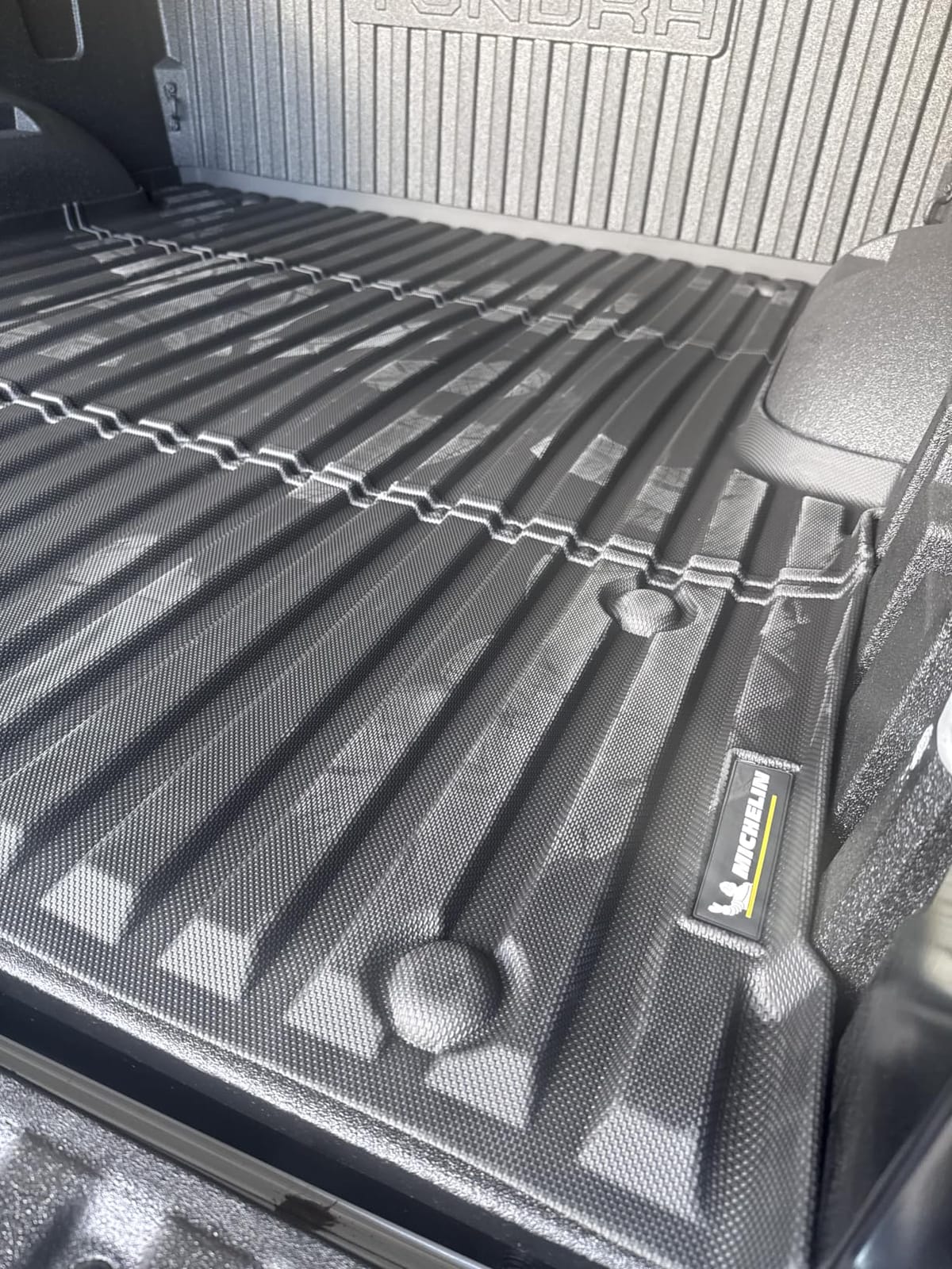 Michelin Truck Bed Mat for 2017-2026 Ford Super Duty F250/F350/F450-6.75 FT customer photo 1