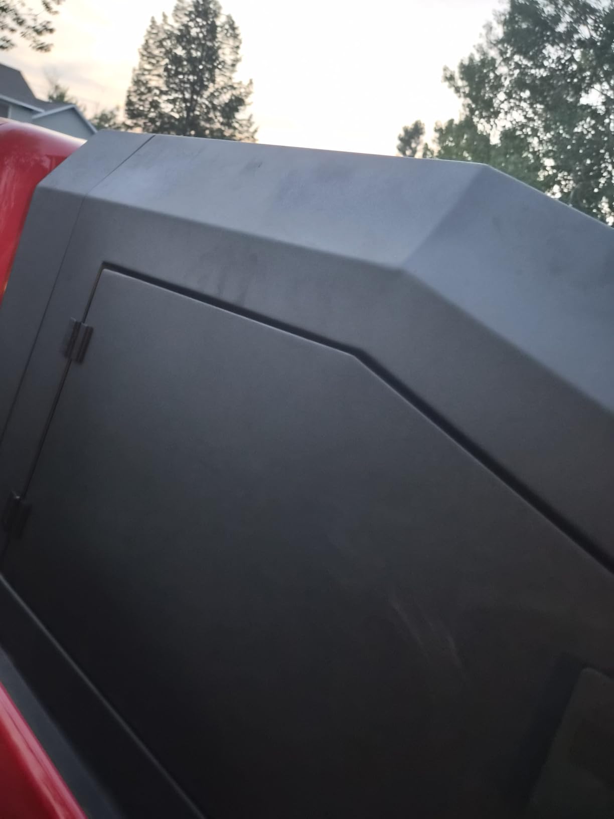 KK Edge Slant-Back Hard Topper Tonneau Cover Bed Cap Compatible with Jeep Gladiator JT (2020-2025). Aerodynamic Tactical Design, Locking Doors, All-Weather Overland Ready, Black. customer photo 1