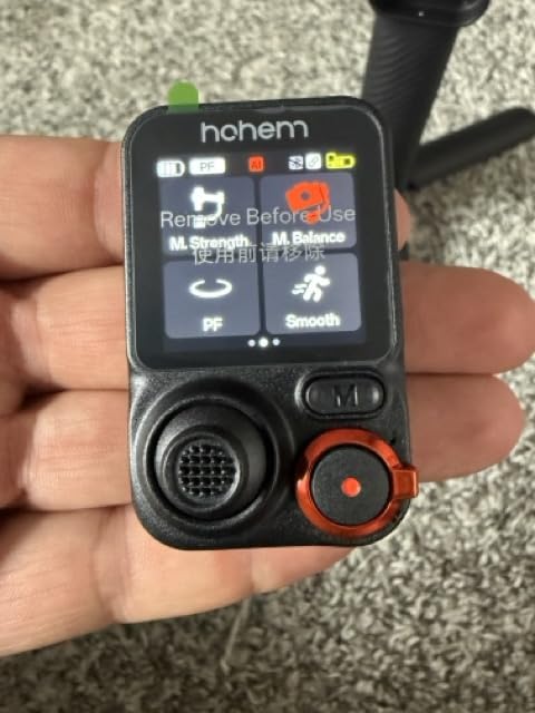 Hohem iSteady MT3 Pro 4-in-1 Camera Gimbal Stabilizer with AI Tracker, Detachable Touchscreen Controls, Fill Light, for Mirrorless, Compact, Action Cameras & Smartphones, 2.5KG Payload customer photo 1